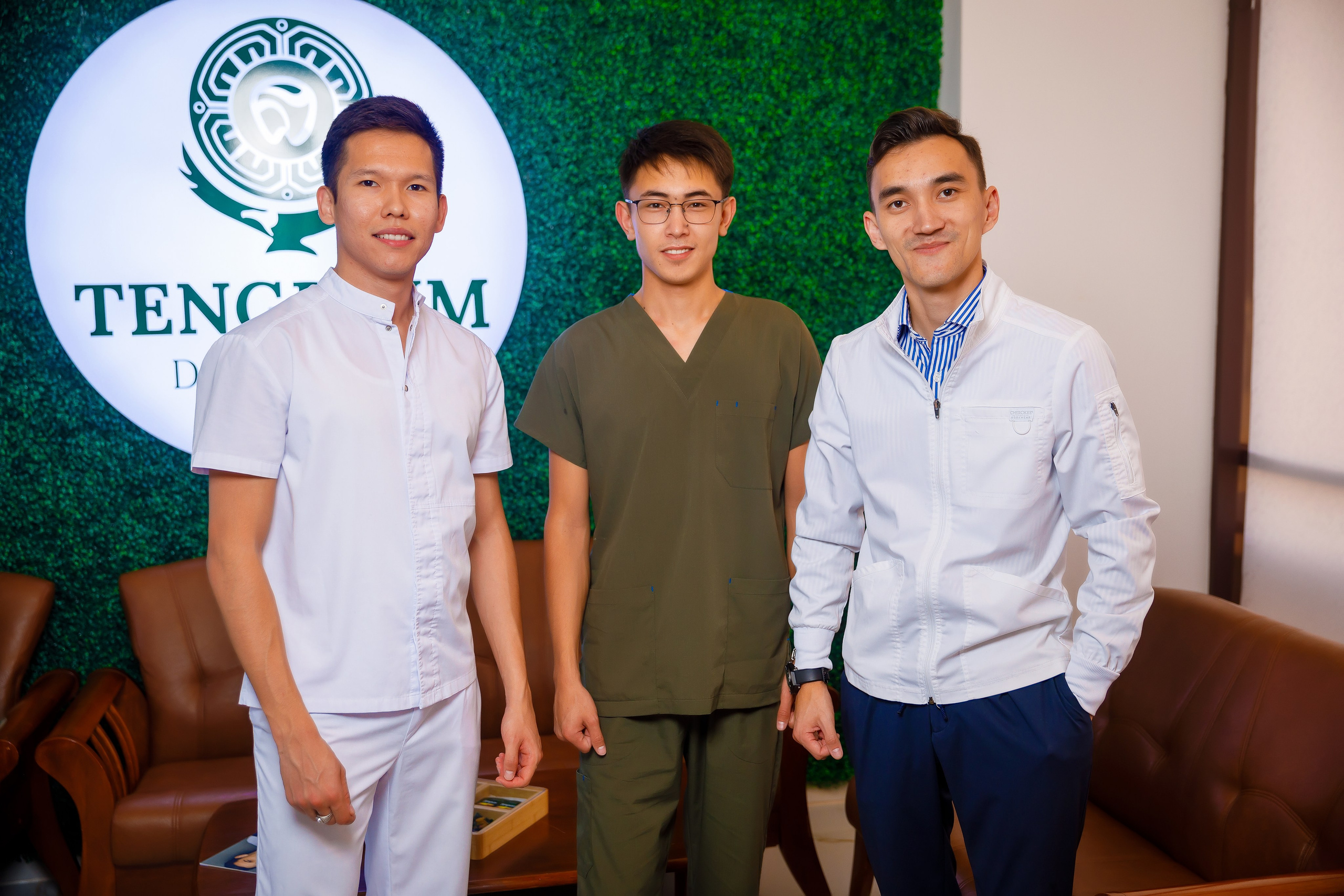 Стамотология. Семейный и Свадебный фотограф в Астане Александр Астапов