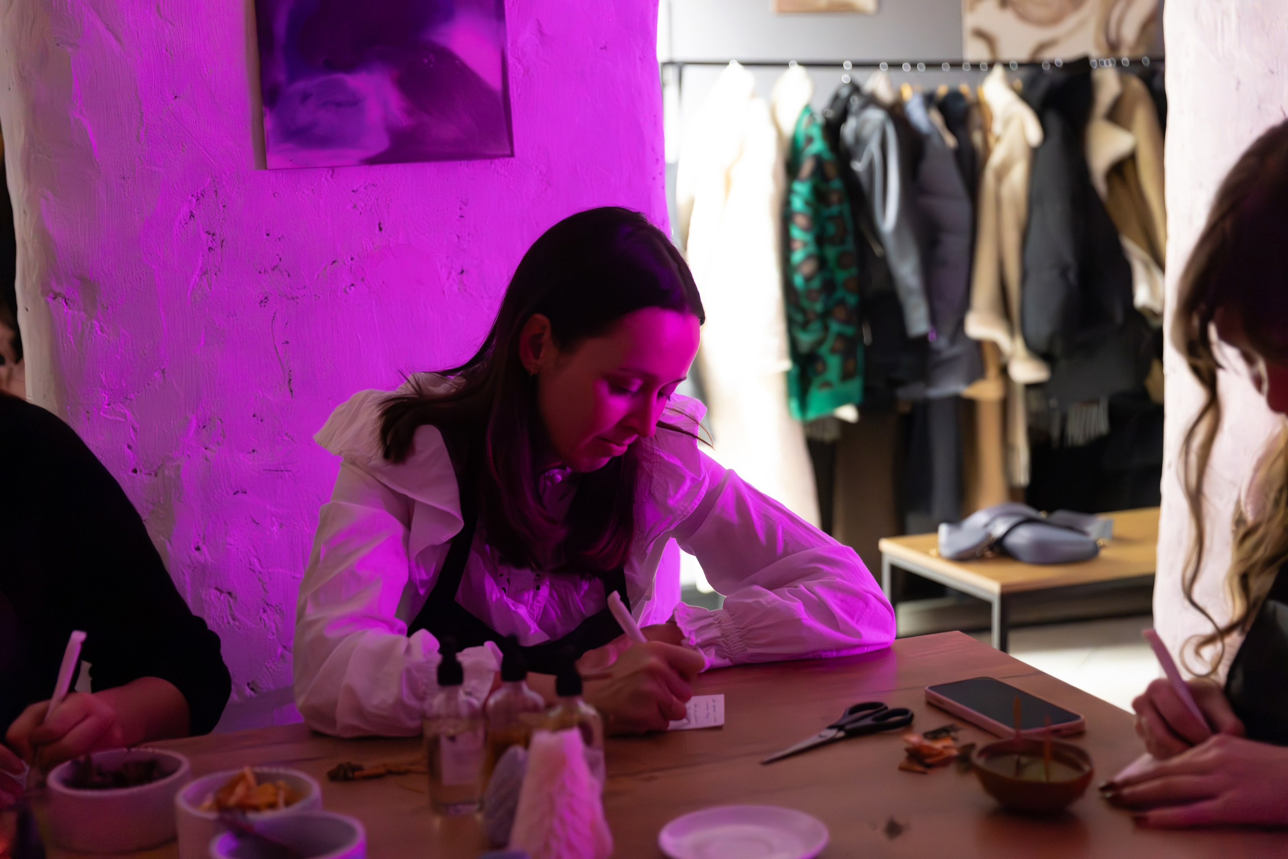 Корпоратив компании Технологии Доверия Аудит — творчество с AROMALAGE