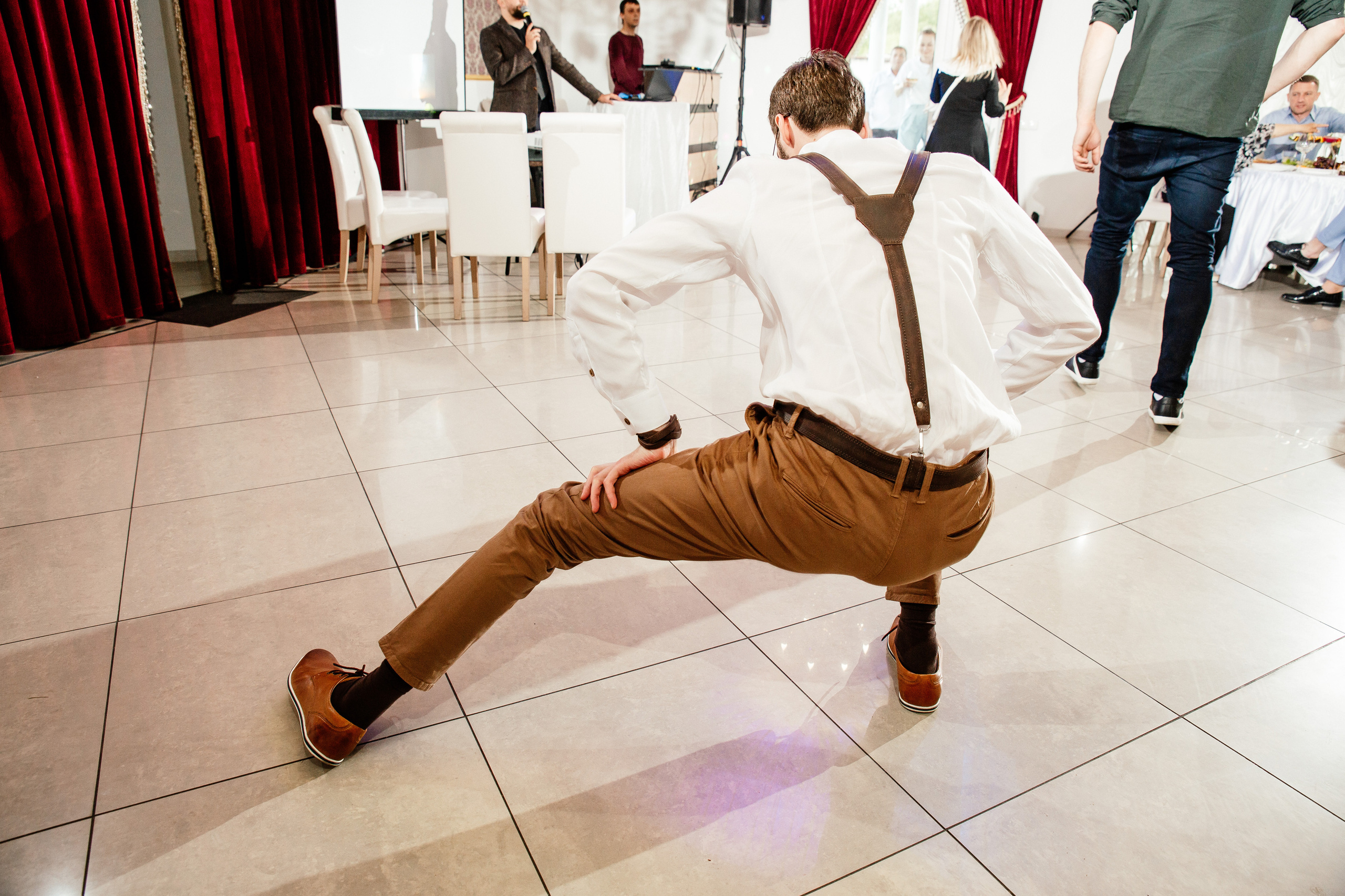 Свадебный фотограф Александр Кожарский