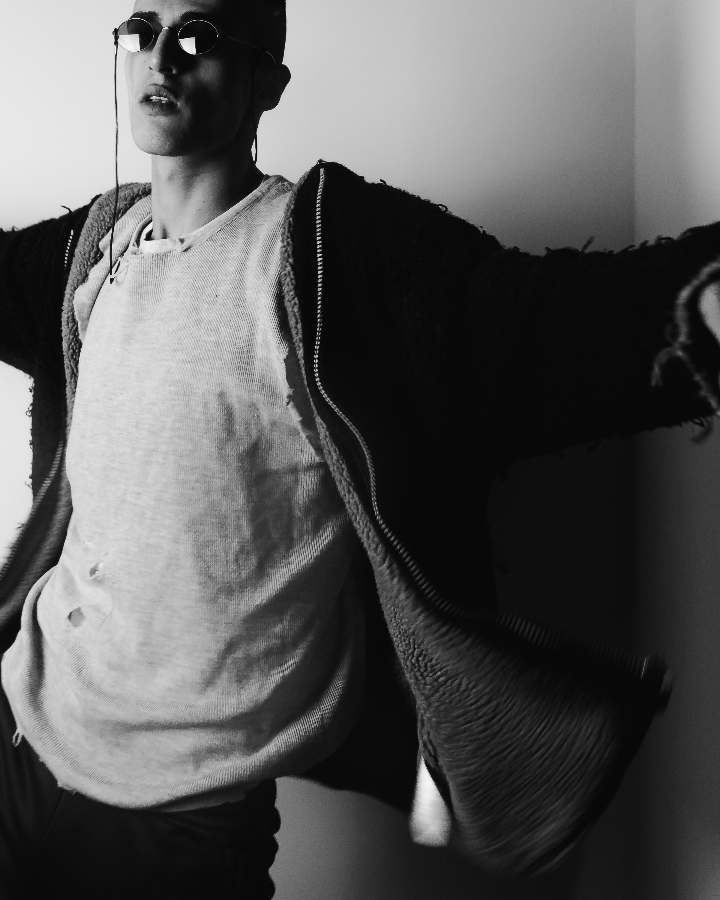 Мужская съёмка в студии. Фотограф vitalina.fox