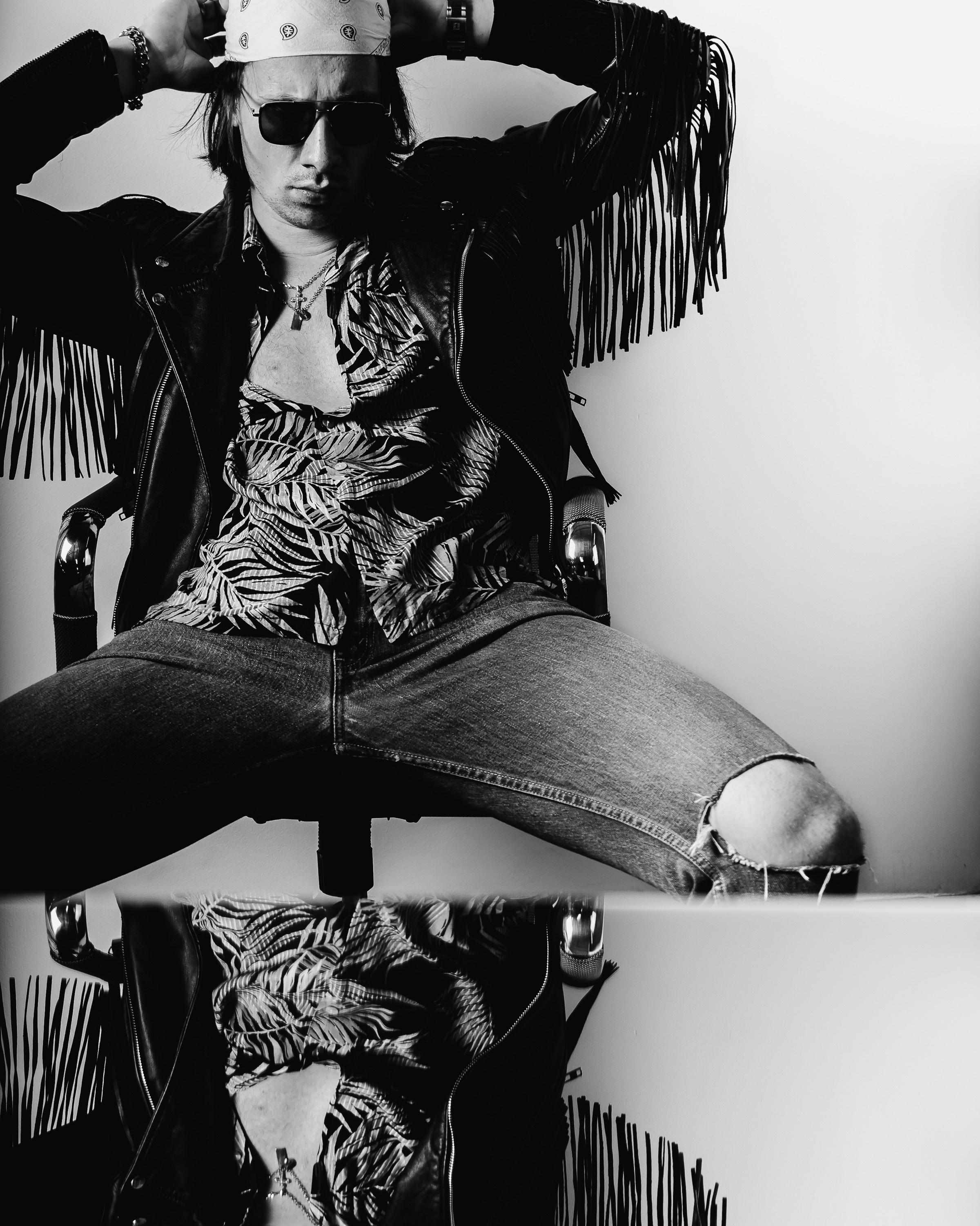 Студийная мужская съёмка. Фотограф vitalina.fox