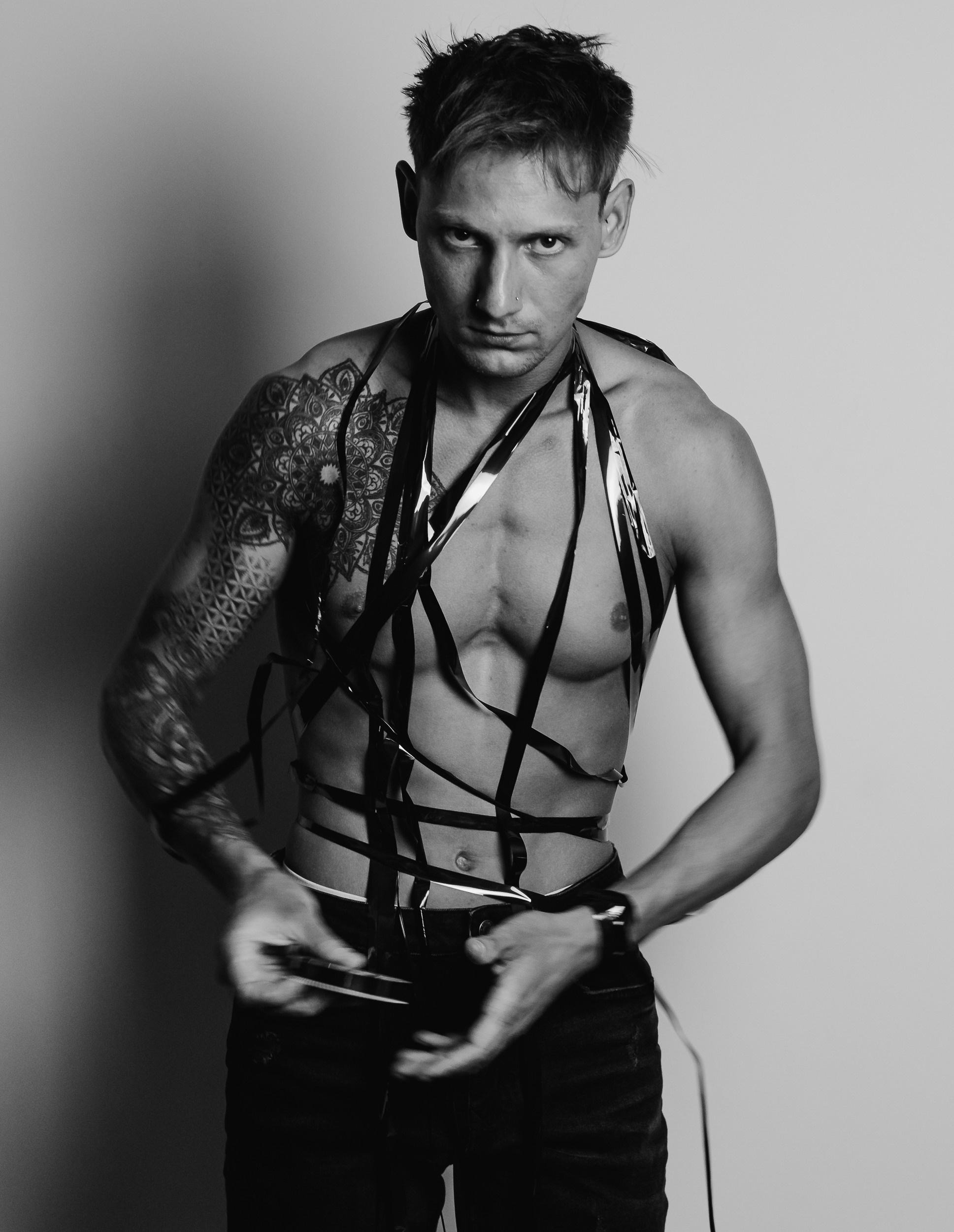 Мужская съёмка в студии. Фотограф vitalina.fox