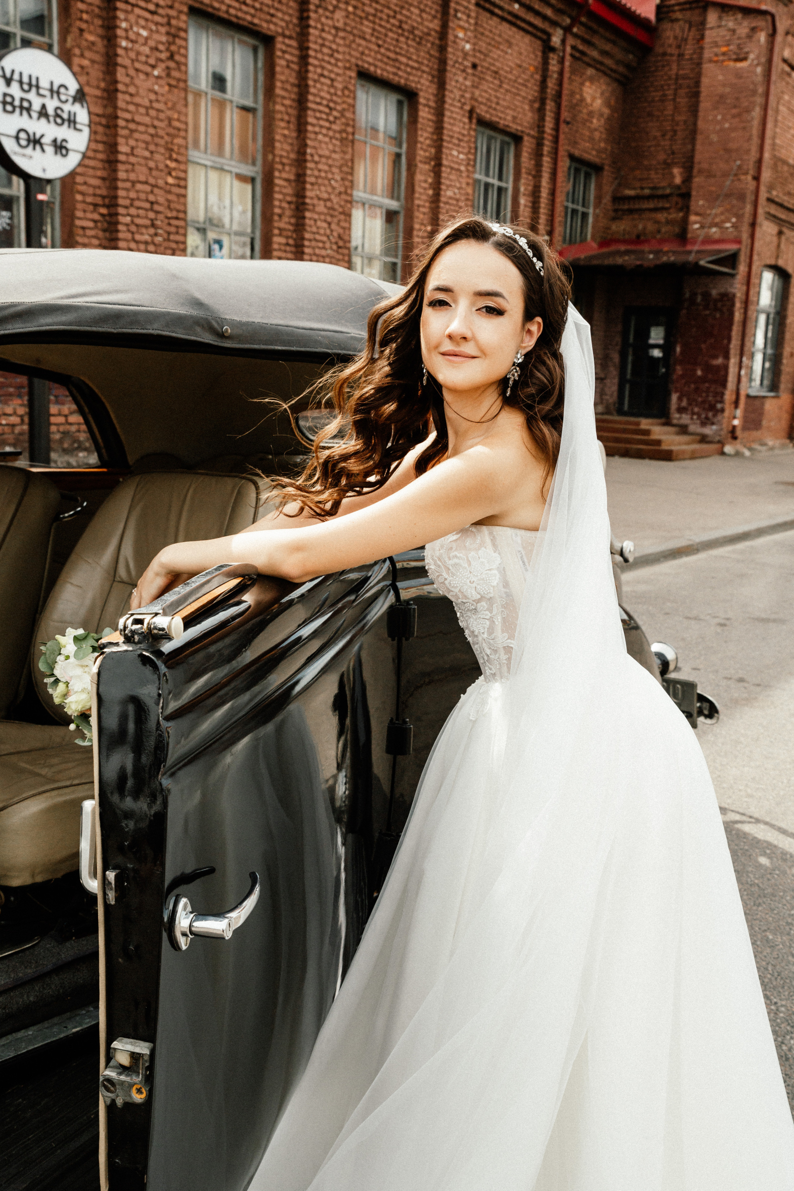 Свадебный фотограф Александр Кожарский