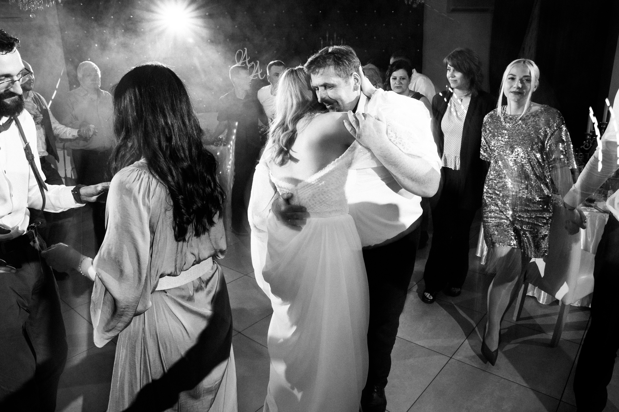 Свадебный фотограф Александр Кожарский