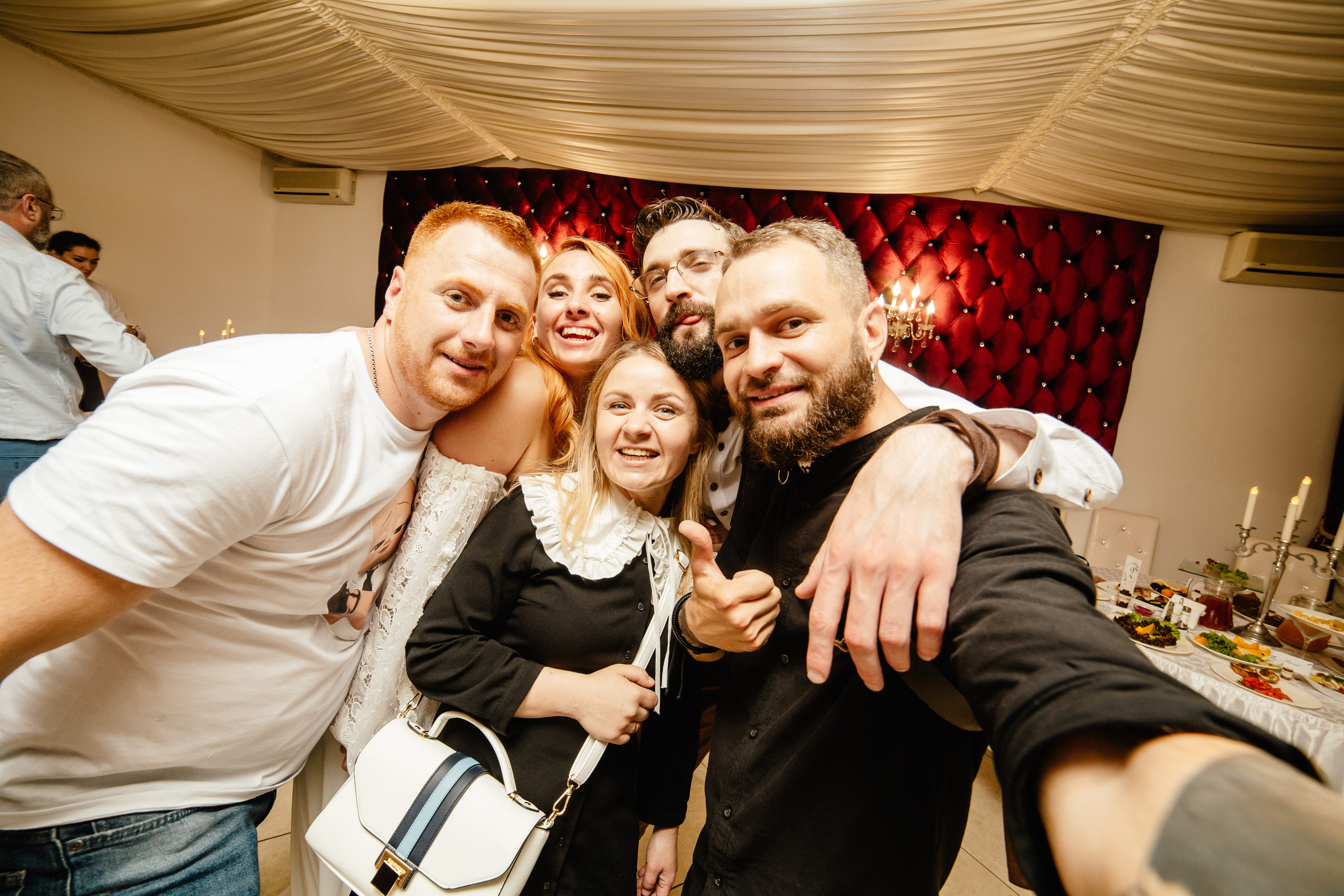 Свадебный фотограф Александр Кожарский