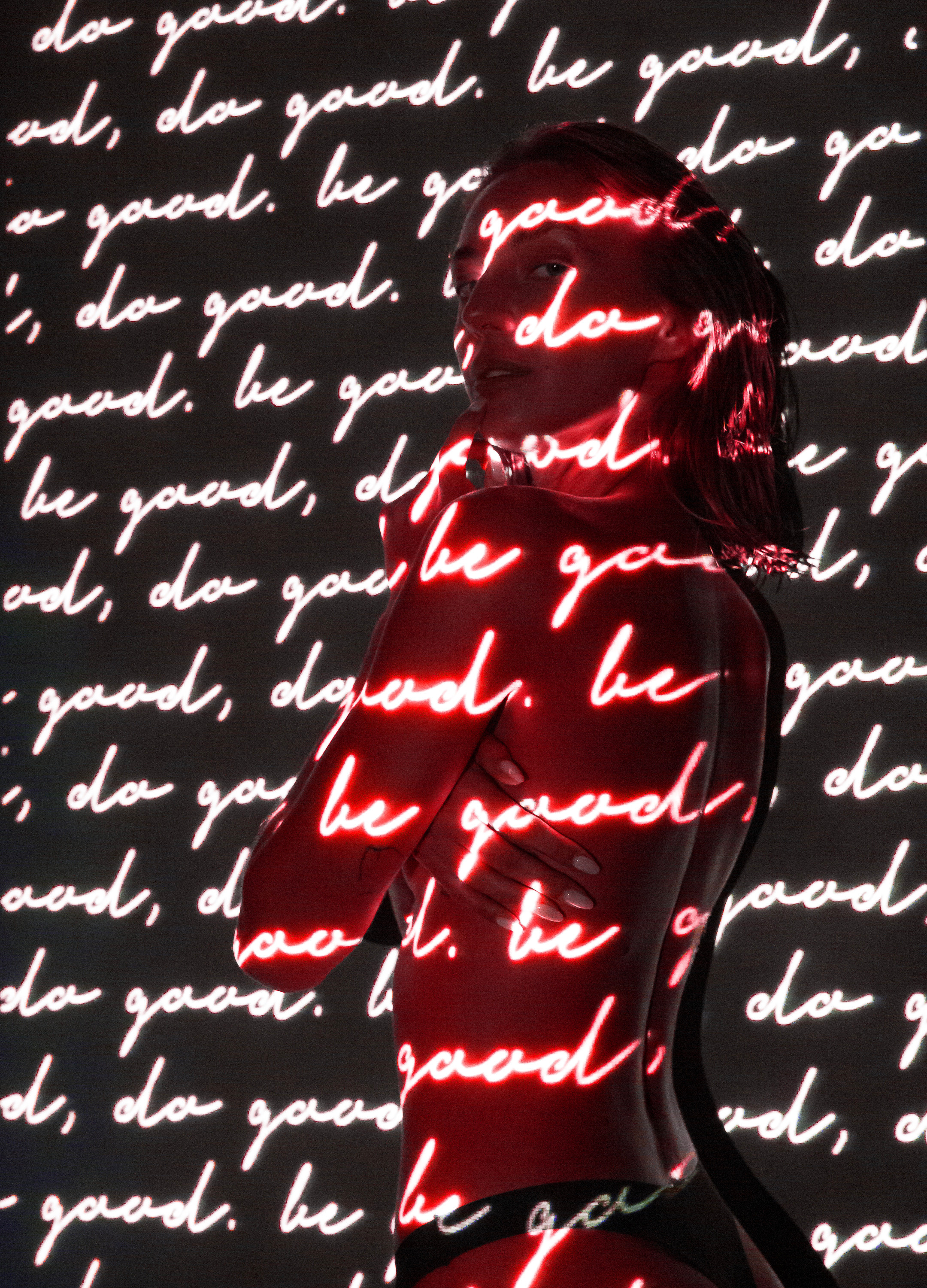 Фотосессия с проектором. Фотограф vitalina.fox