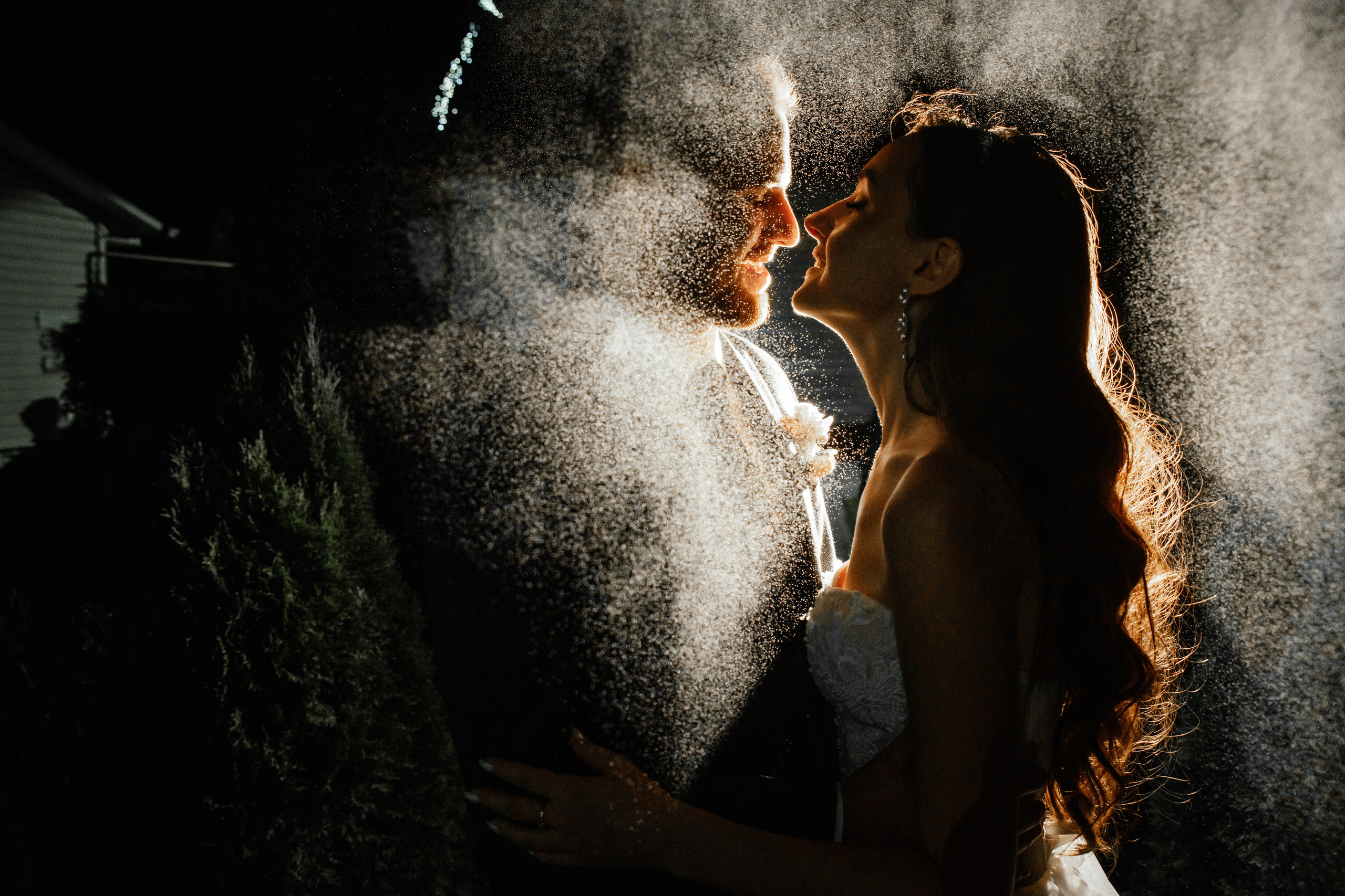 Свадебный фотограф Александр Кожарский