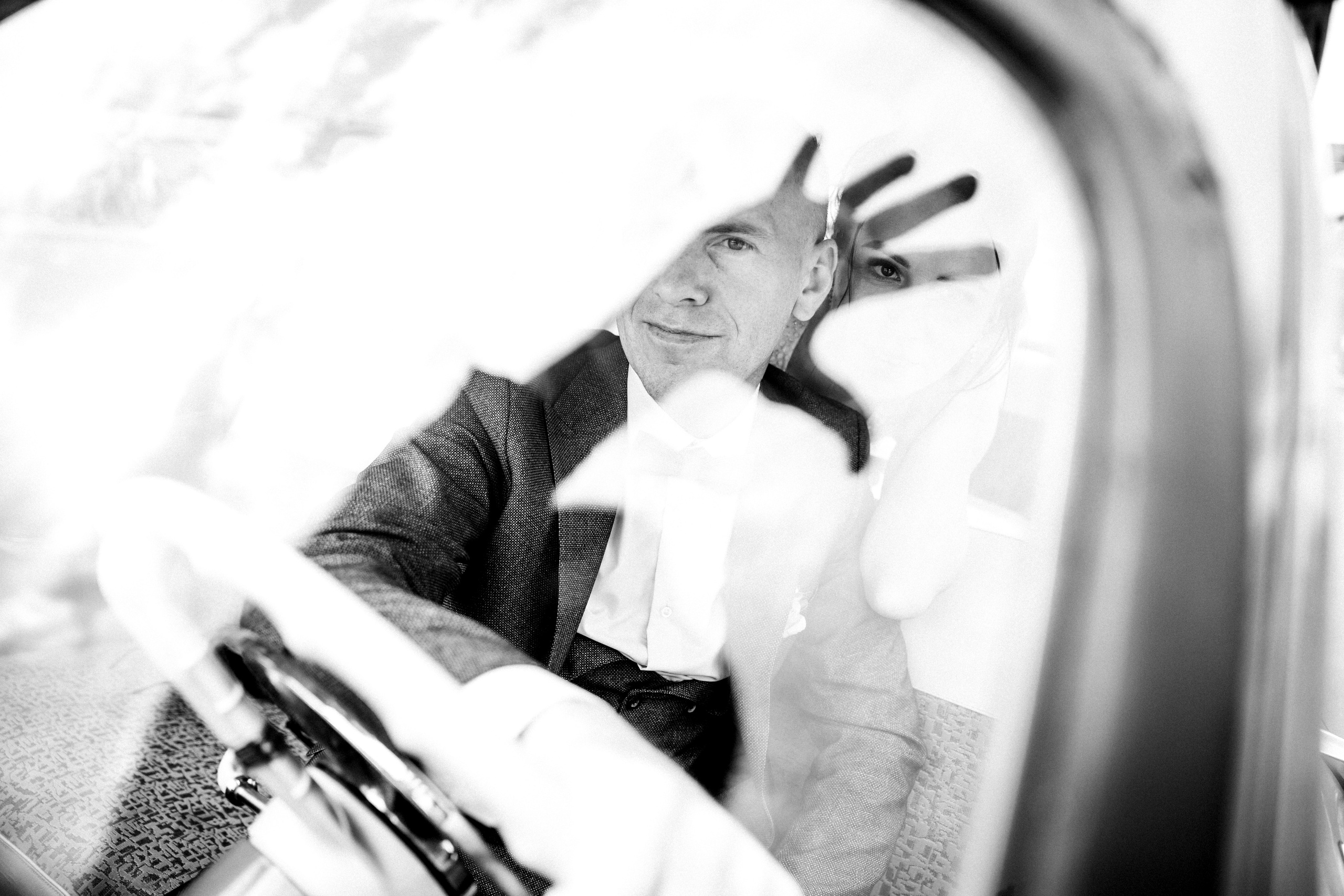 Свадебный фотограф Александр Кожарский