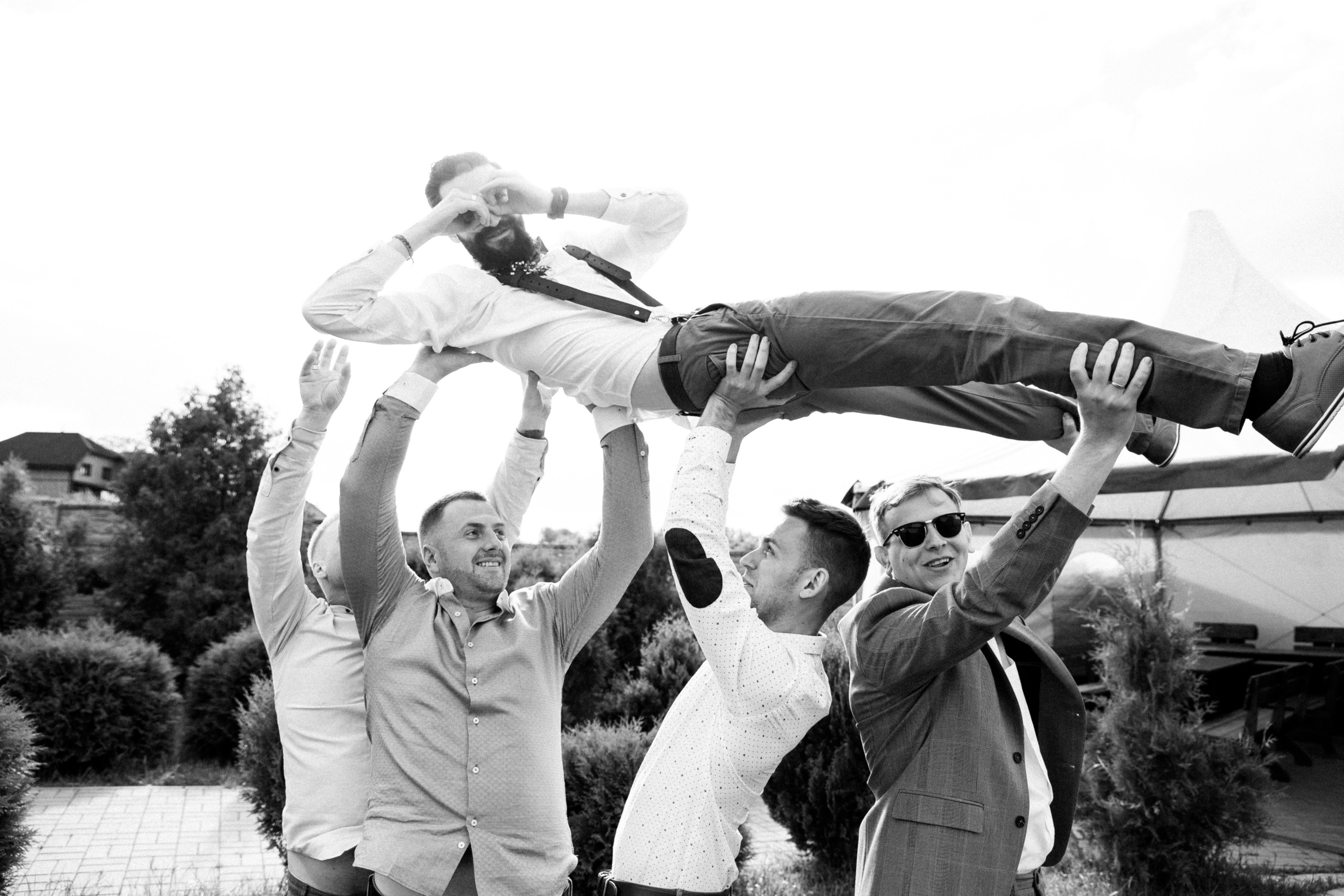 Свадебный фотограф Александр Кожарский