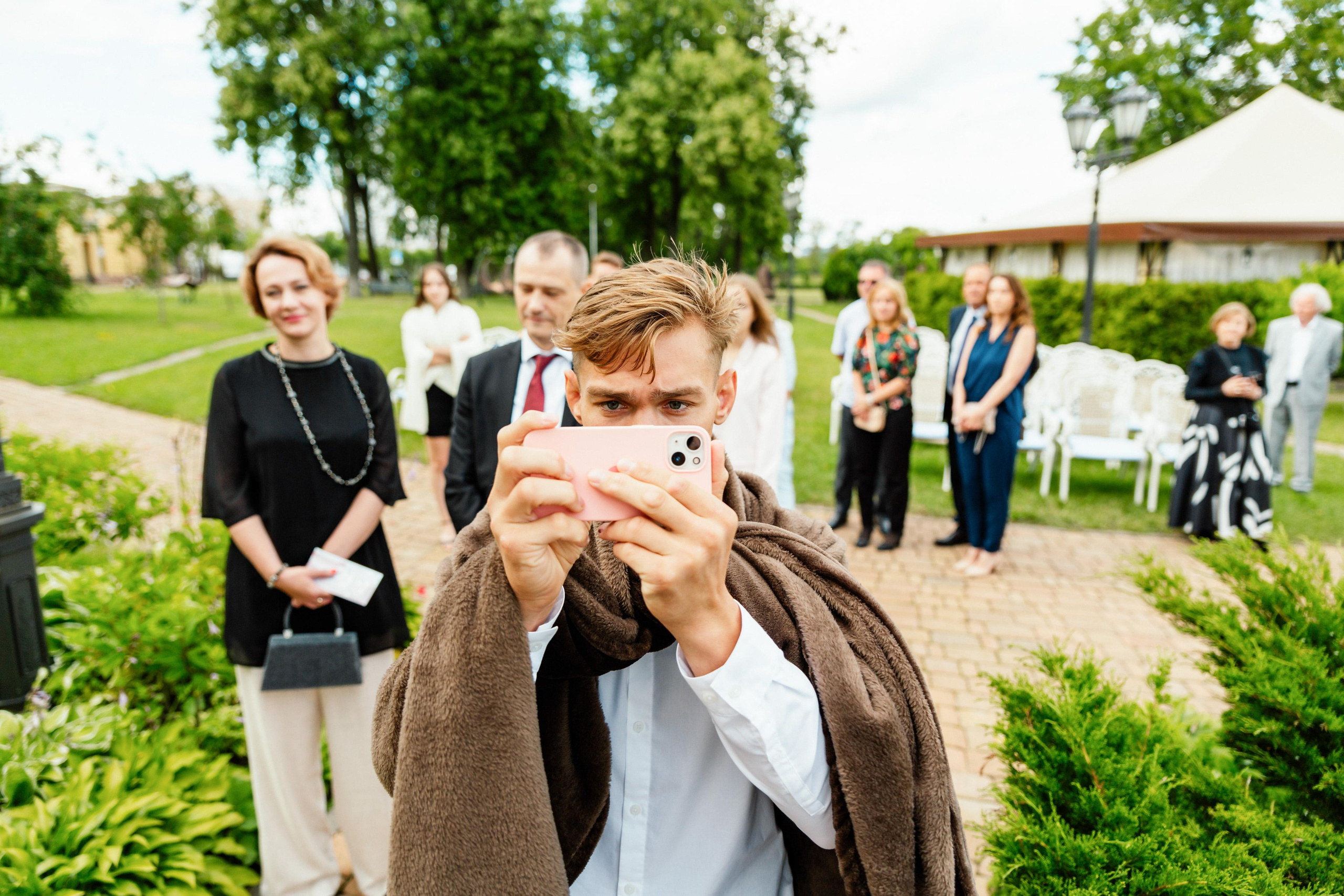 Свадебный фотограф Александр Кожарский