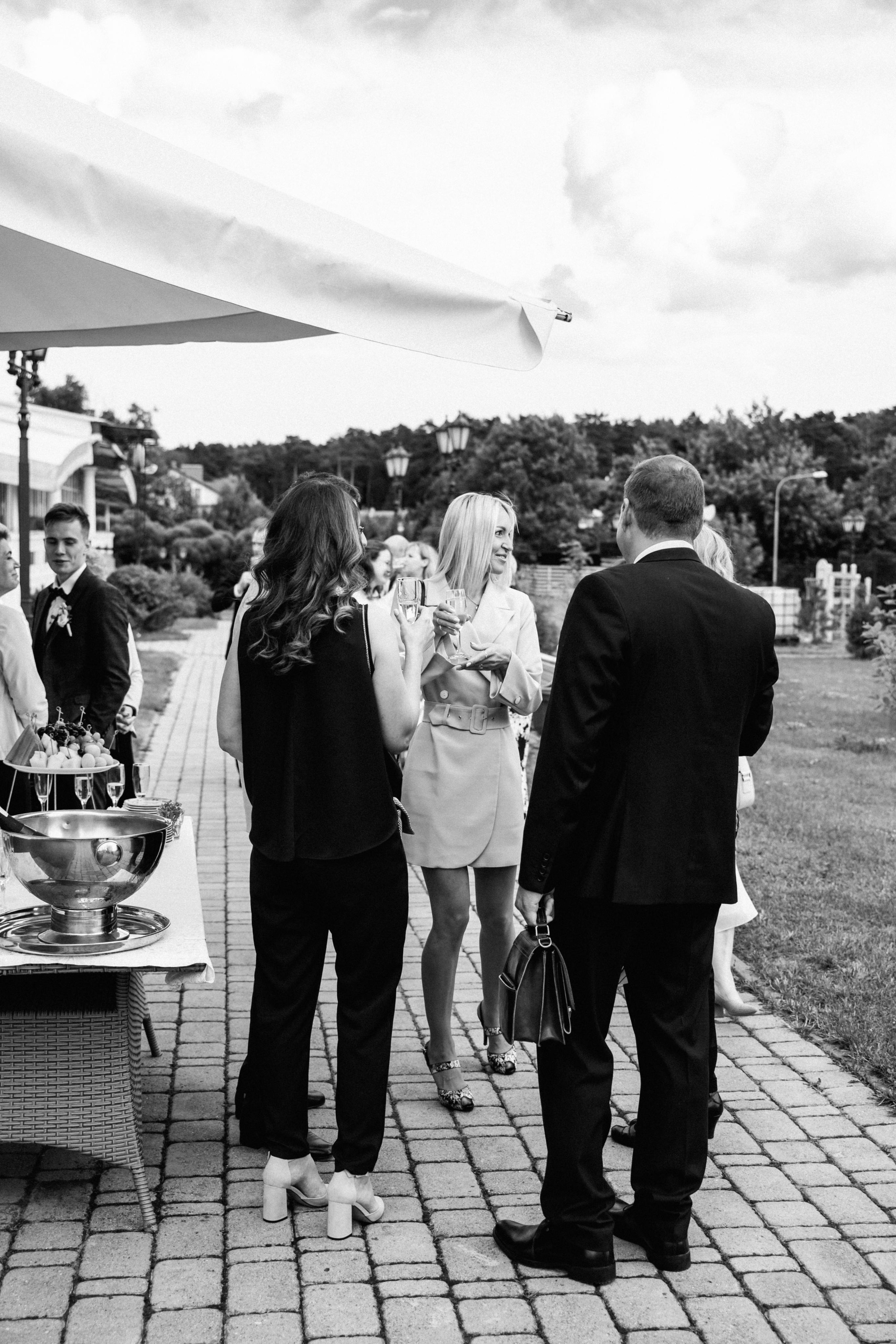 Свадебный фотограф Александр Кожарский