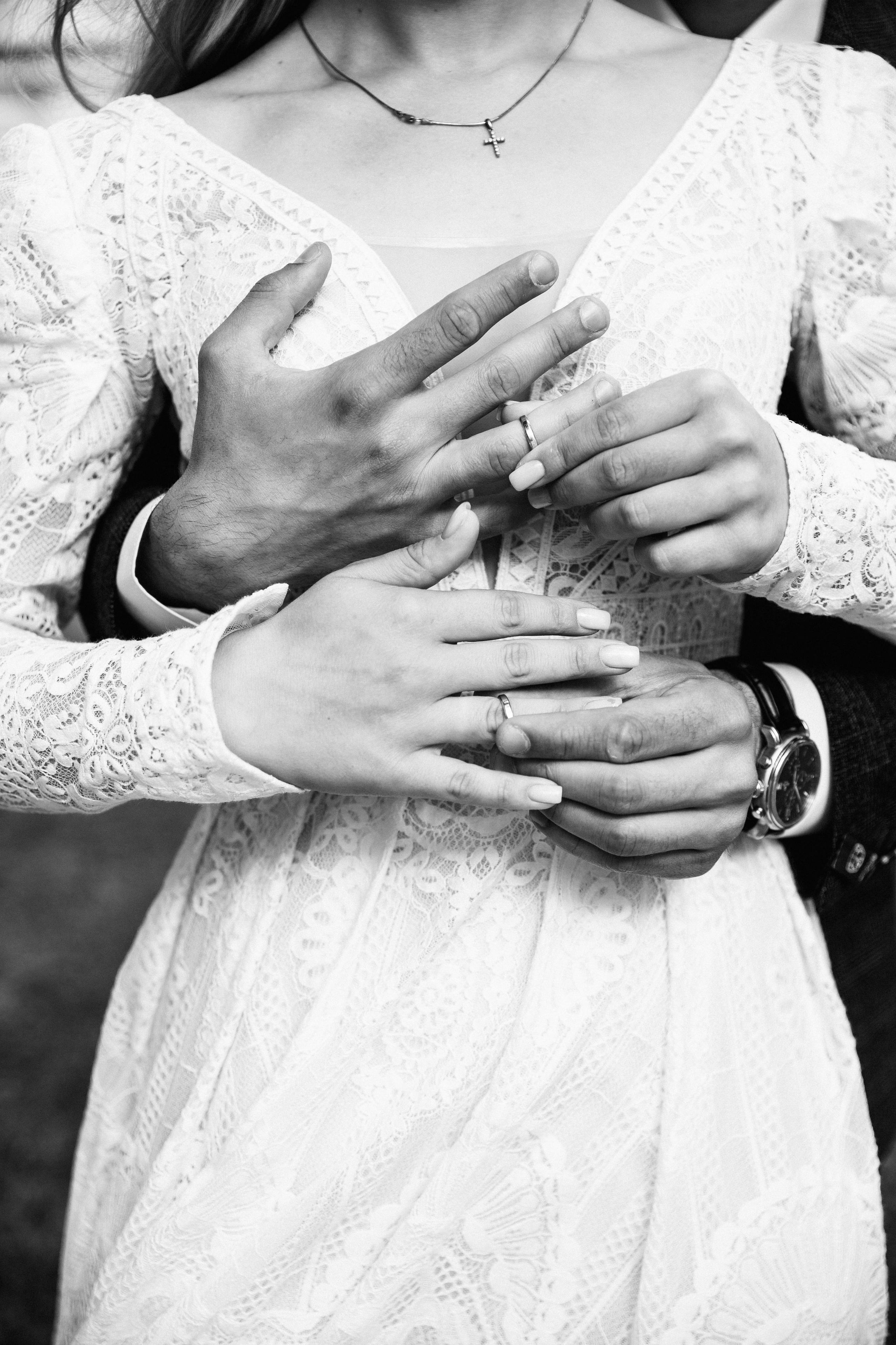 Свадебный фотограф Александр Кожарский