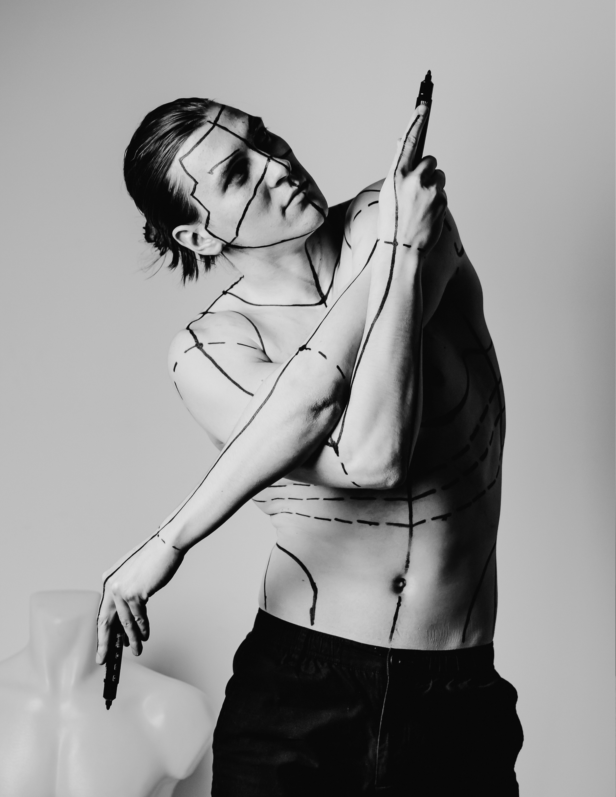 Мужская съёмка в студии. Фотограф vitalina.fox