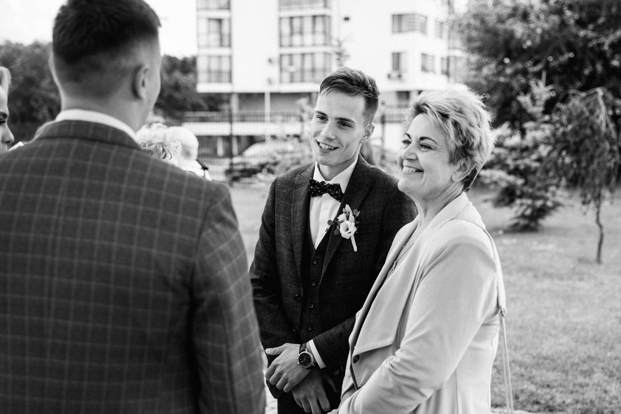 Свадебный фотограф Александр Кожарский