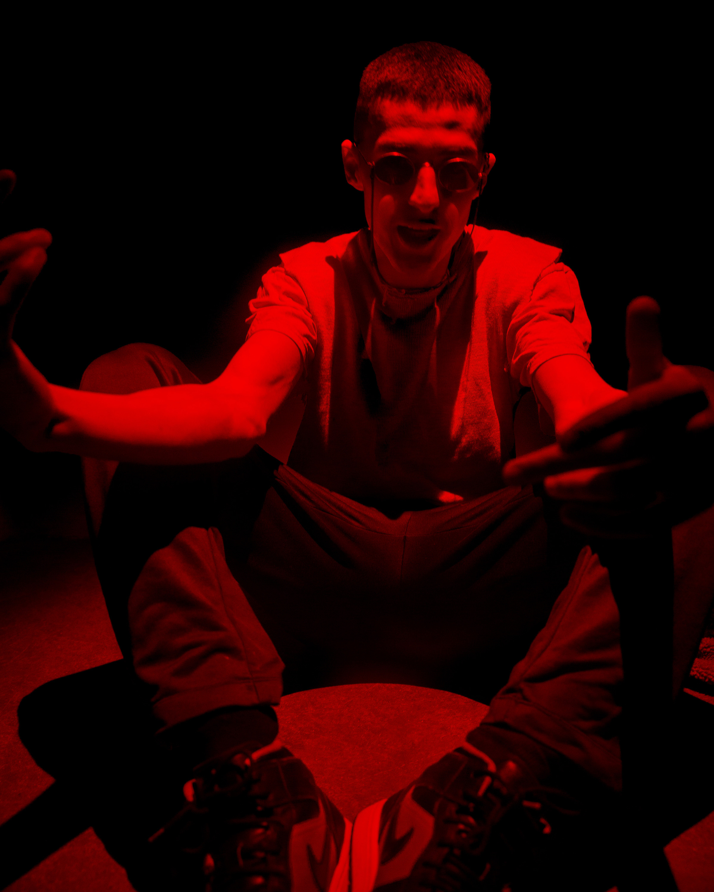 Мужская съёмка в студии. Фотограф vitalina.fox