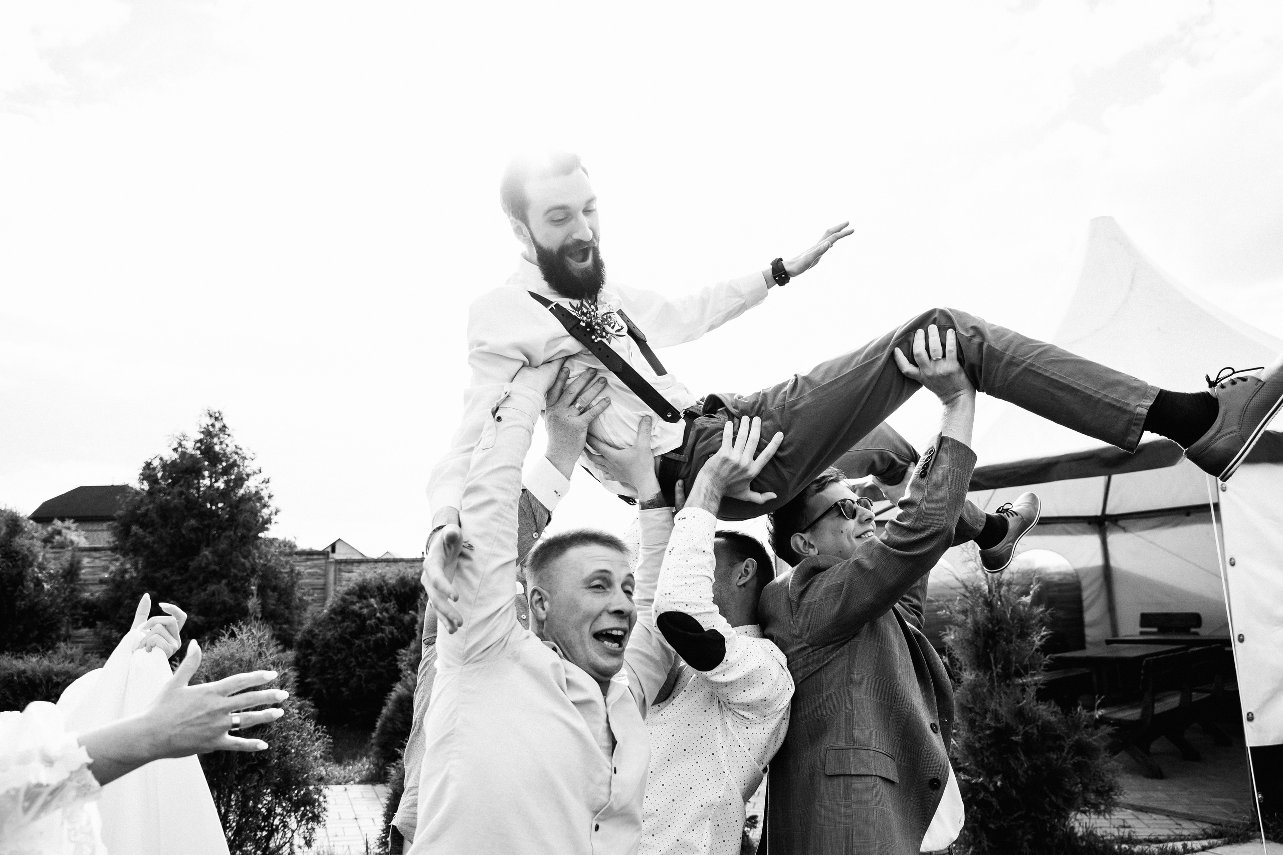 Свадебный фотограф Александр Кожарский