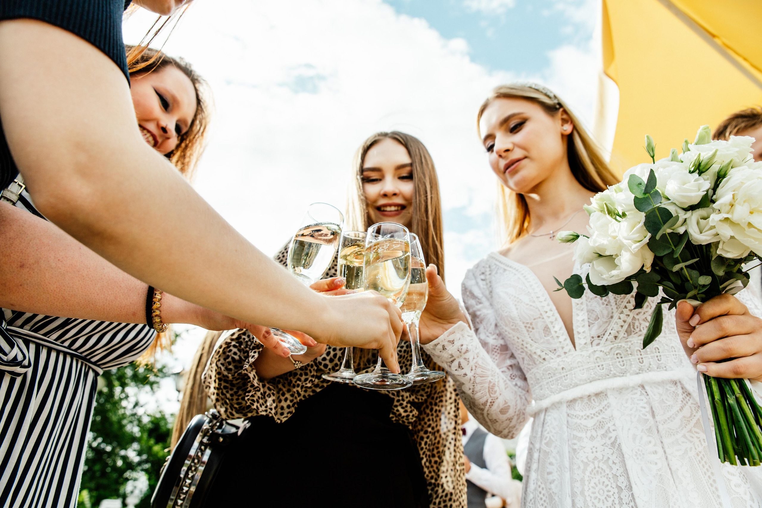 Свадебный фотограф Александр Кожарский