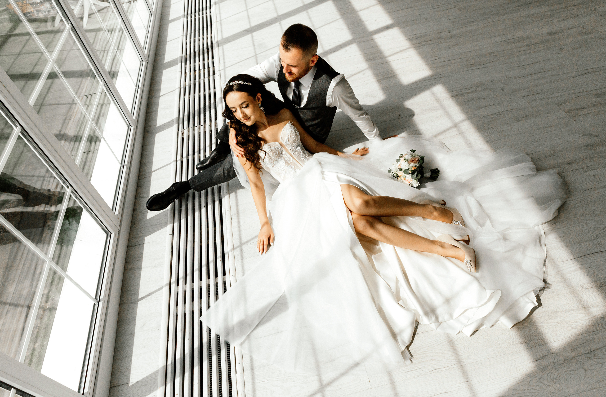 Свадебный фотограф Александр Кожарский