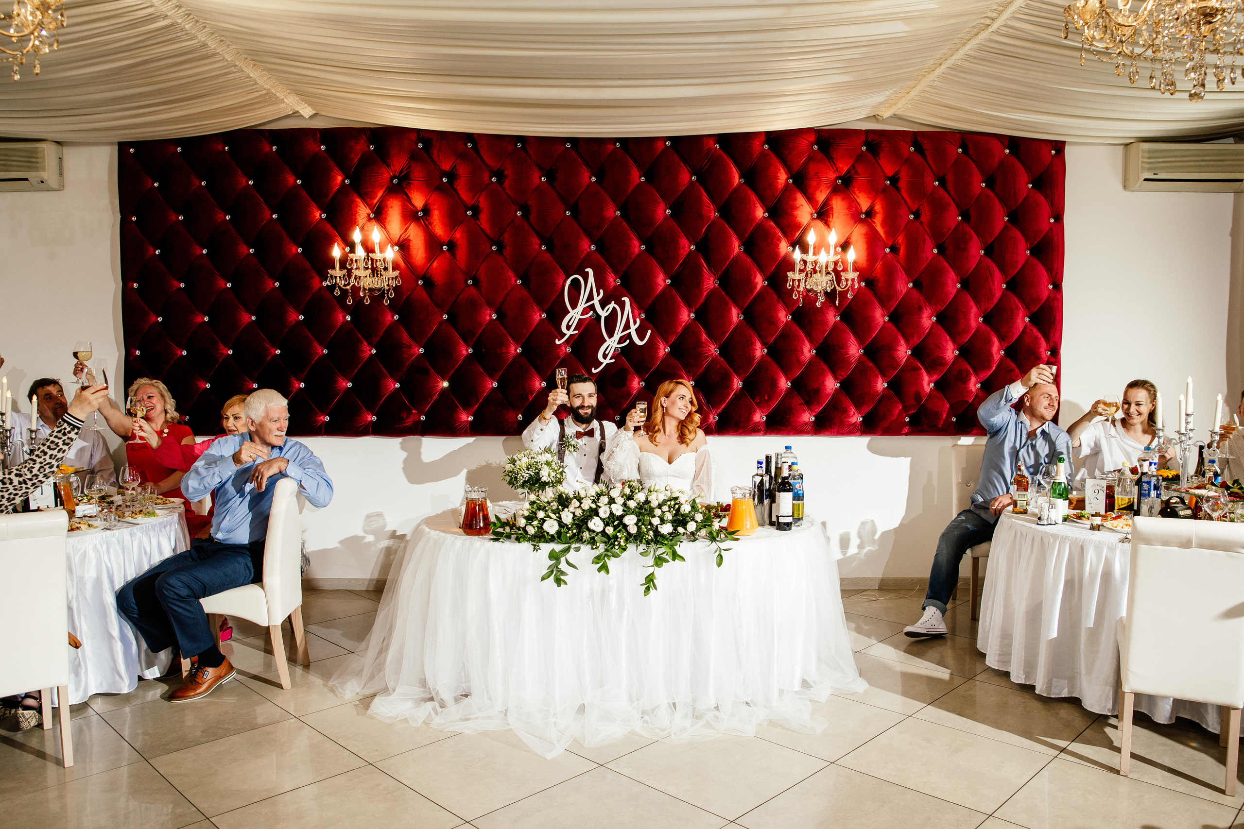 Свадебный фотограф Александр Кожарский