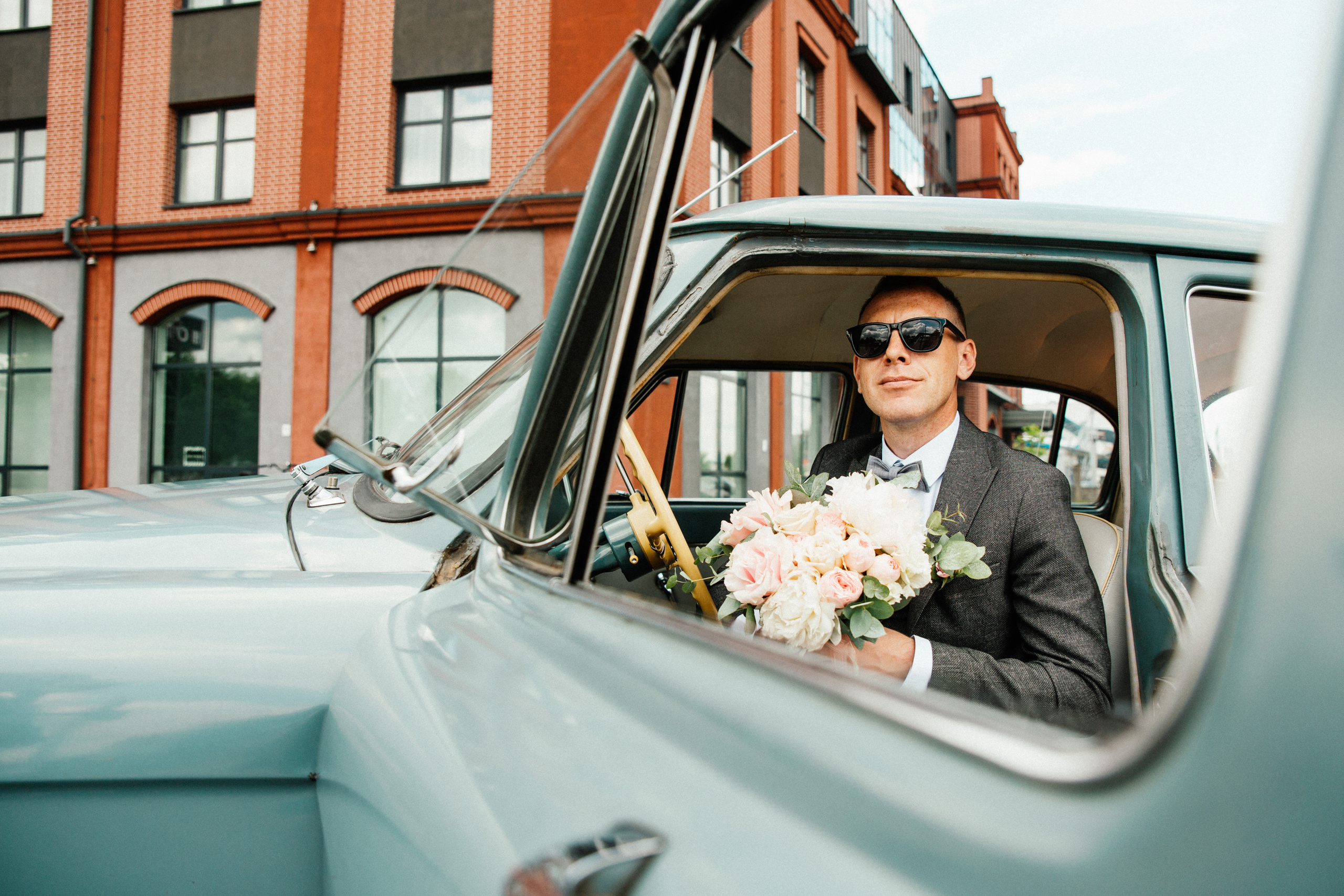 Свадебный фотограф Александр Кожарский