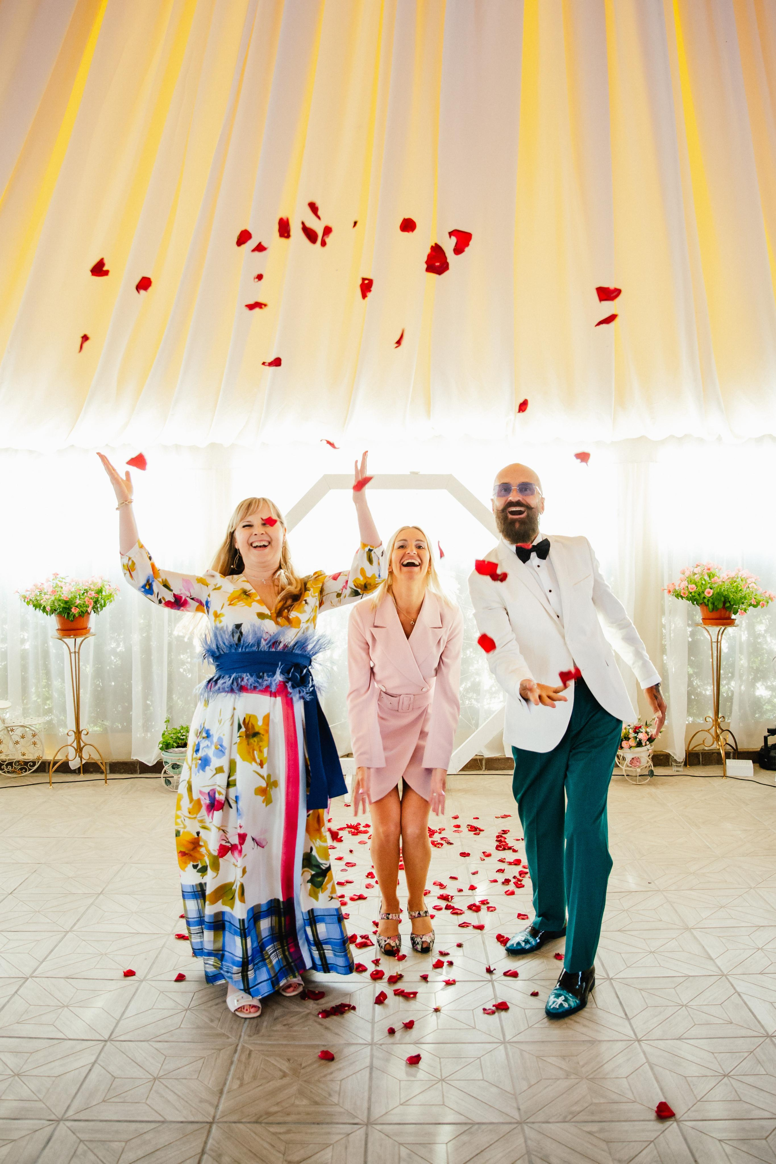 Свадебный фотограф Александр Кожарский