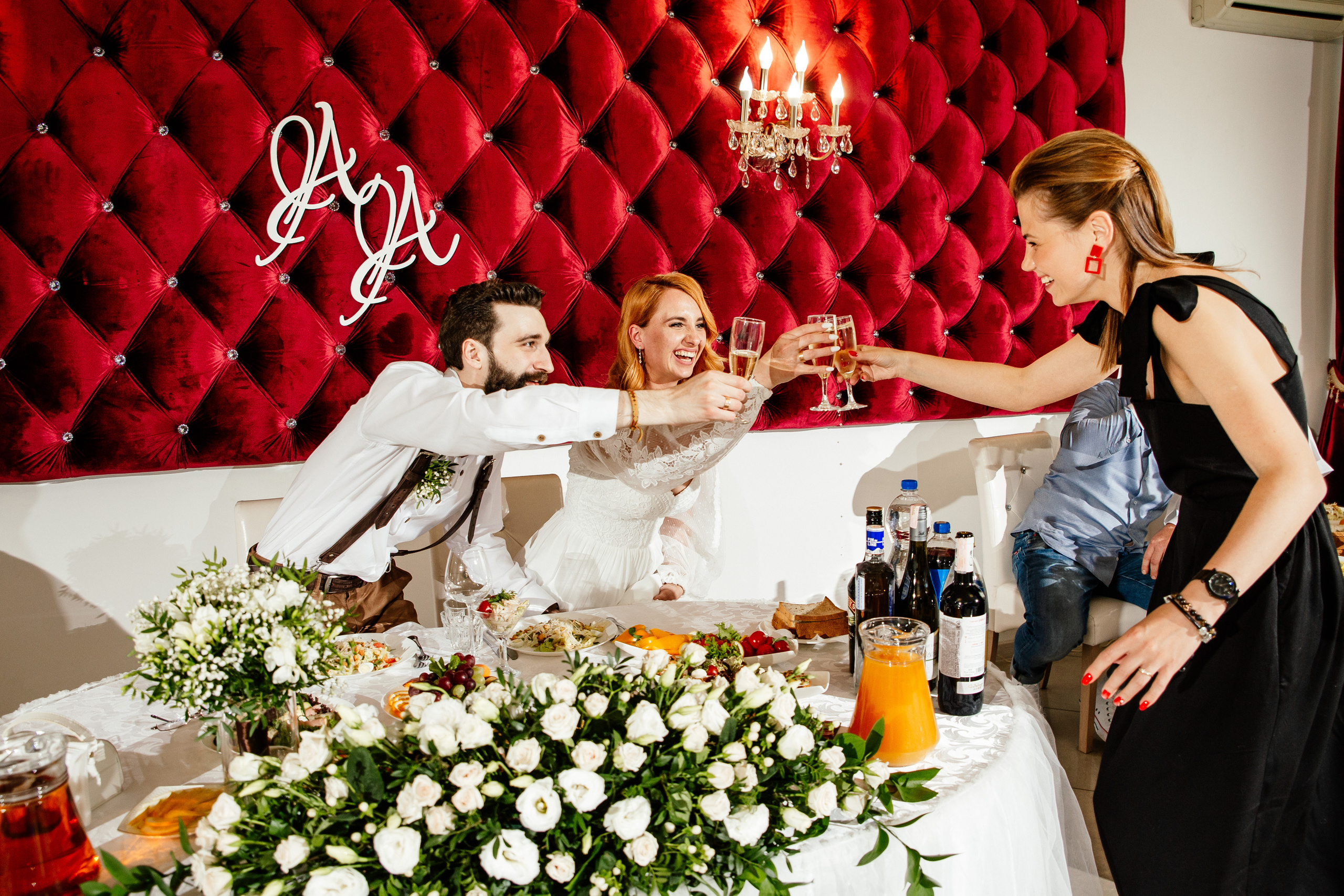 Свадебный фотограф Александр Кожарский