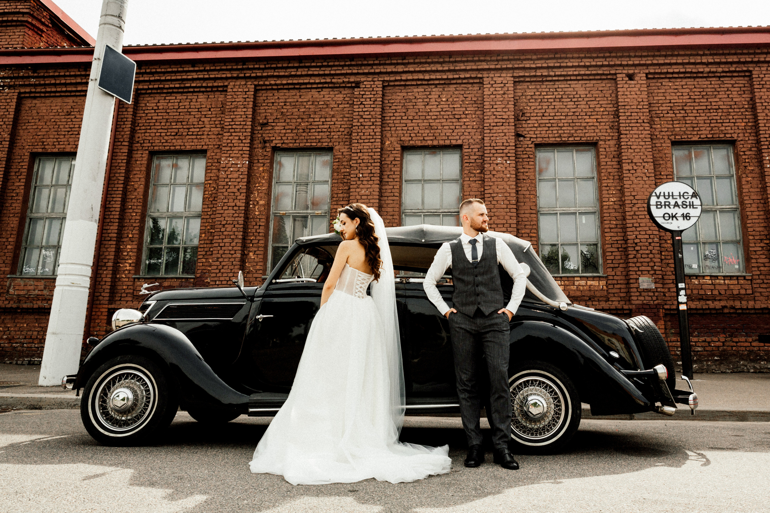 Свадебный фотограф Александр Кожарский