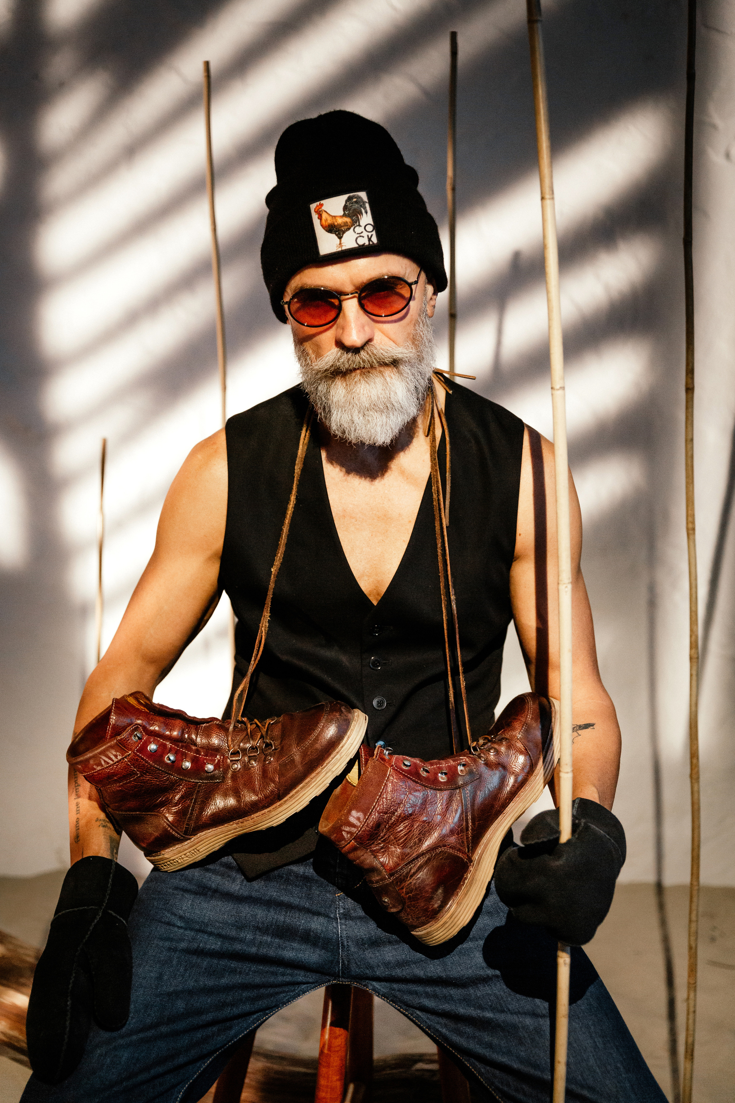 Мужская фотосессия в студии. Фотограф Александр Кожарский