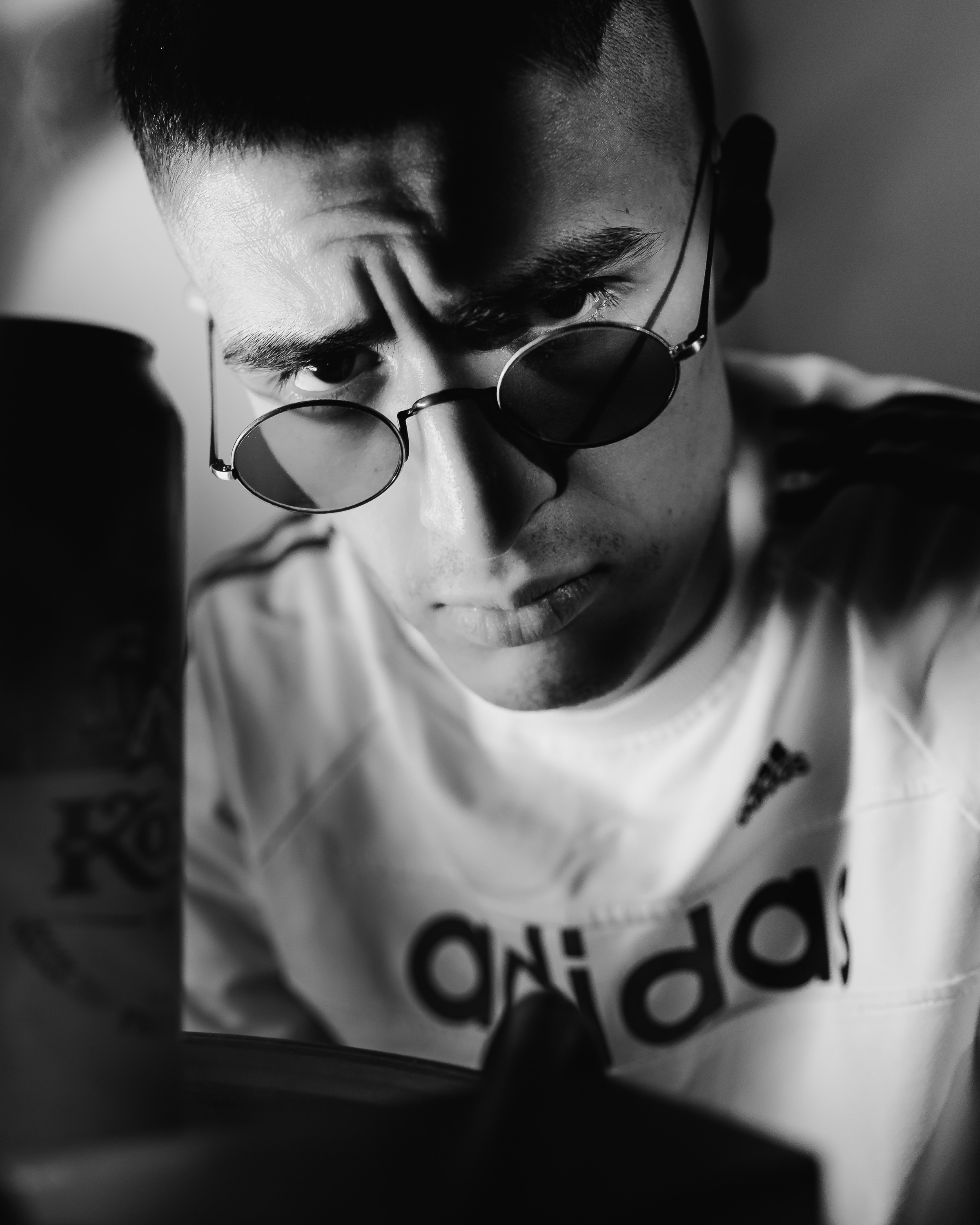 Мужская съёмка в студии. Фотограф vitalina.fox