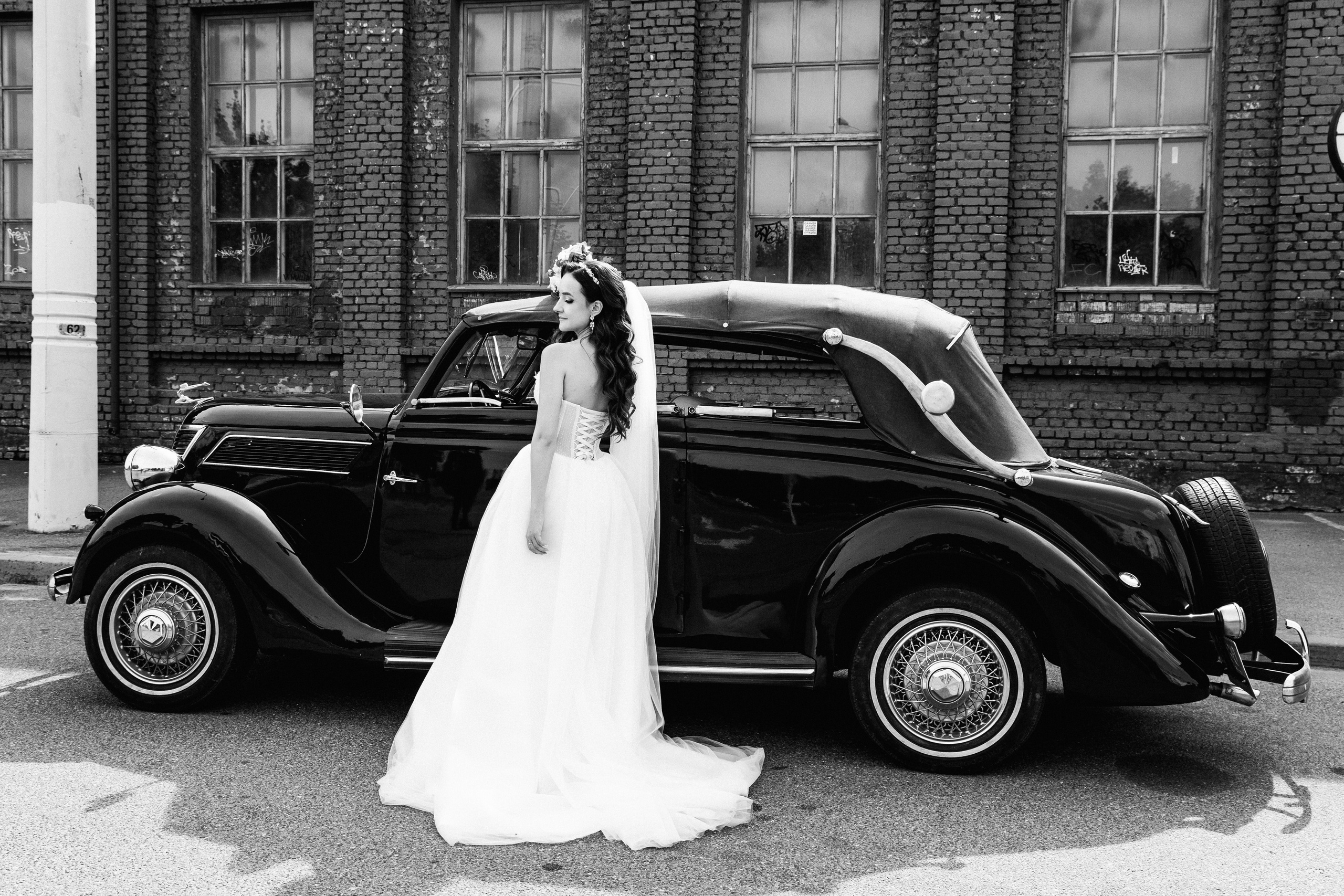 Свадебный фотограф Александр Кожарский