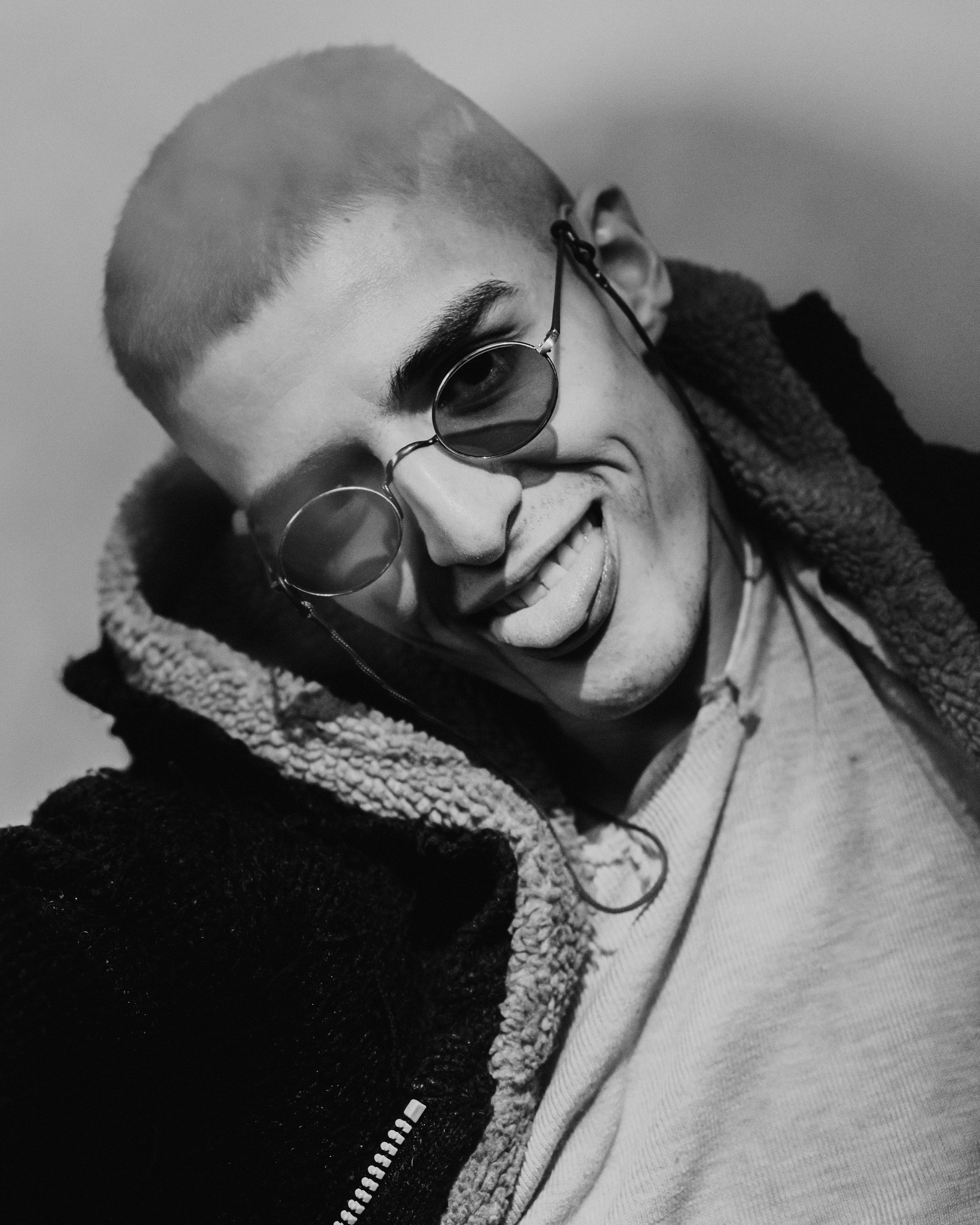 Мужская съёмка в студии. Фотограф vitalina.fox