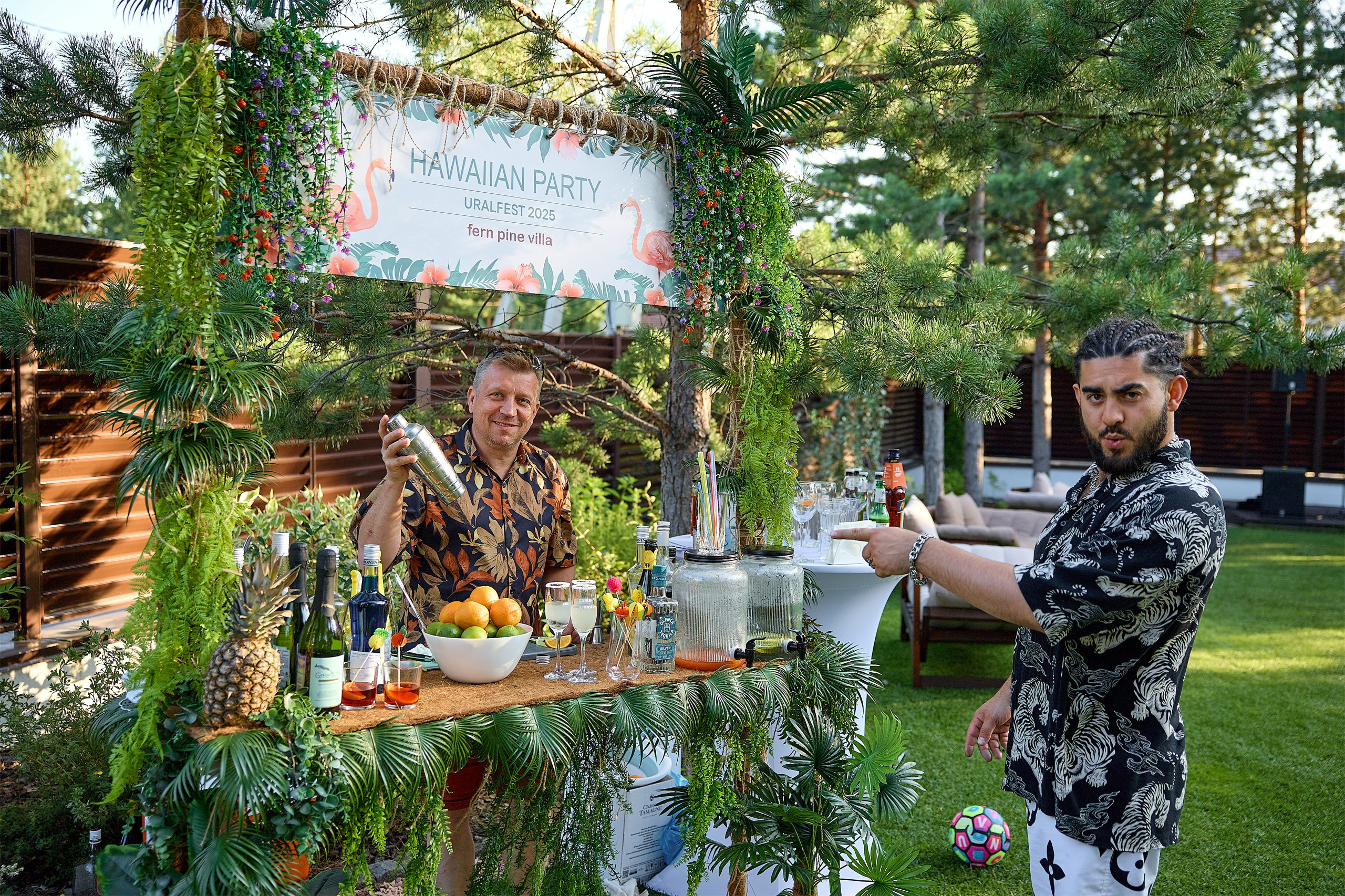 Корпоратив Hawaiian Party Uralfest. Профессиональный фотограф в Екатеринбурге Юра Сахар