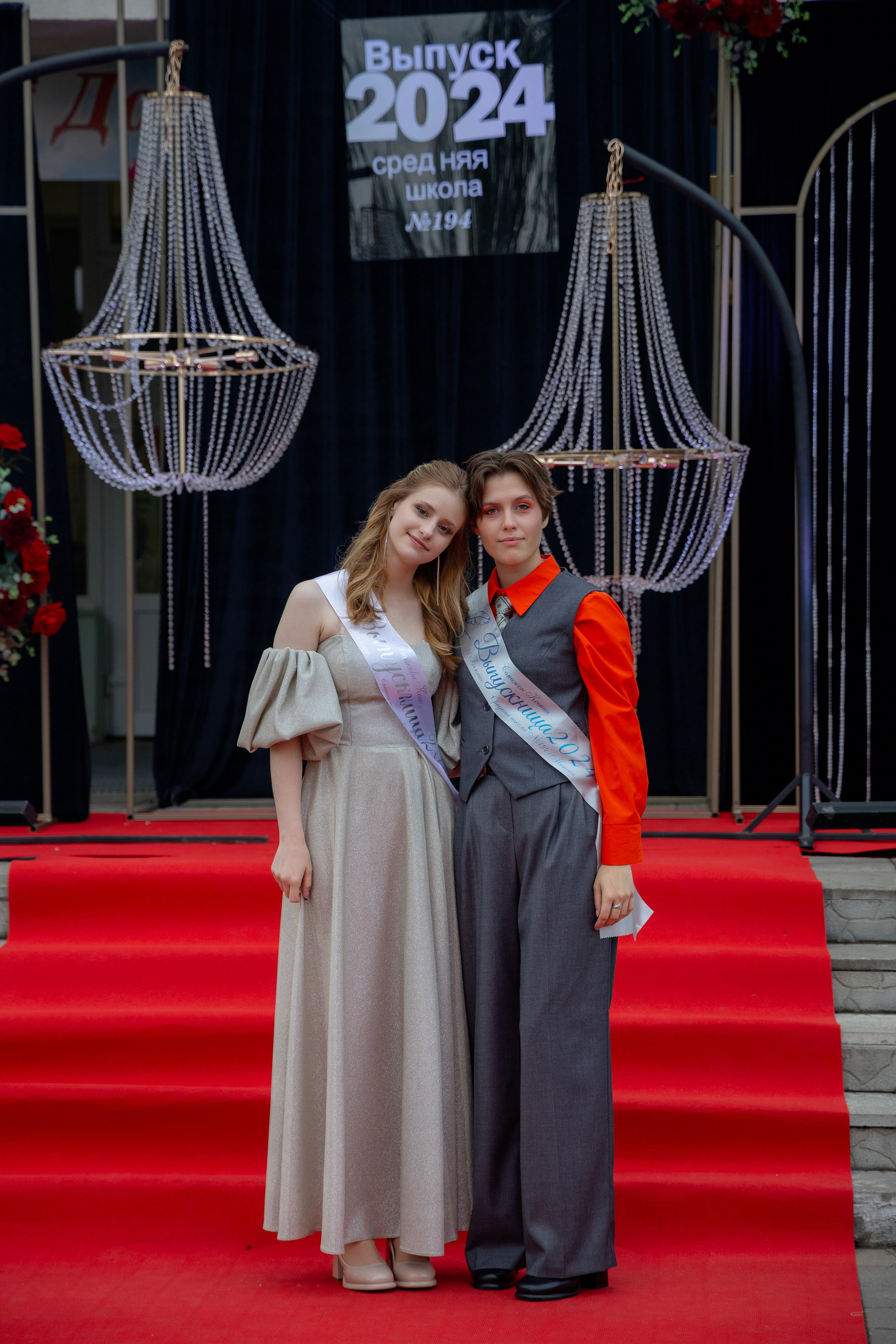 Школьный выпускной 2024 год в Соколе (Минск). Свадебный фотограф в Минске/Беларуси Сергей Спиридонов