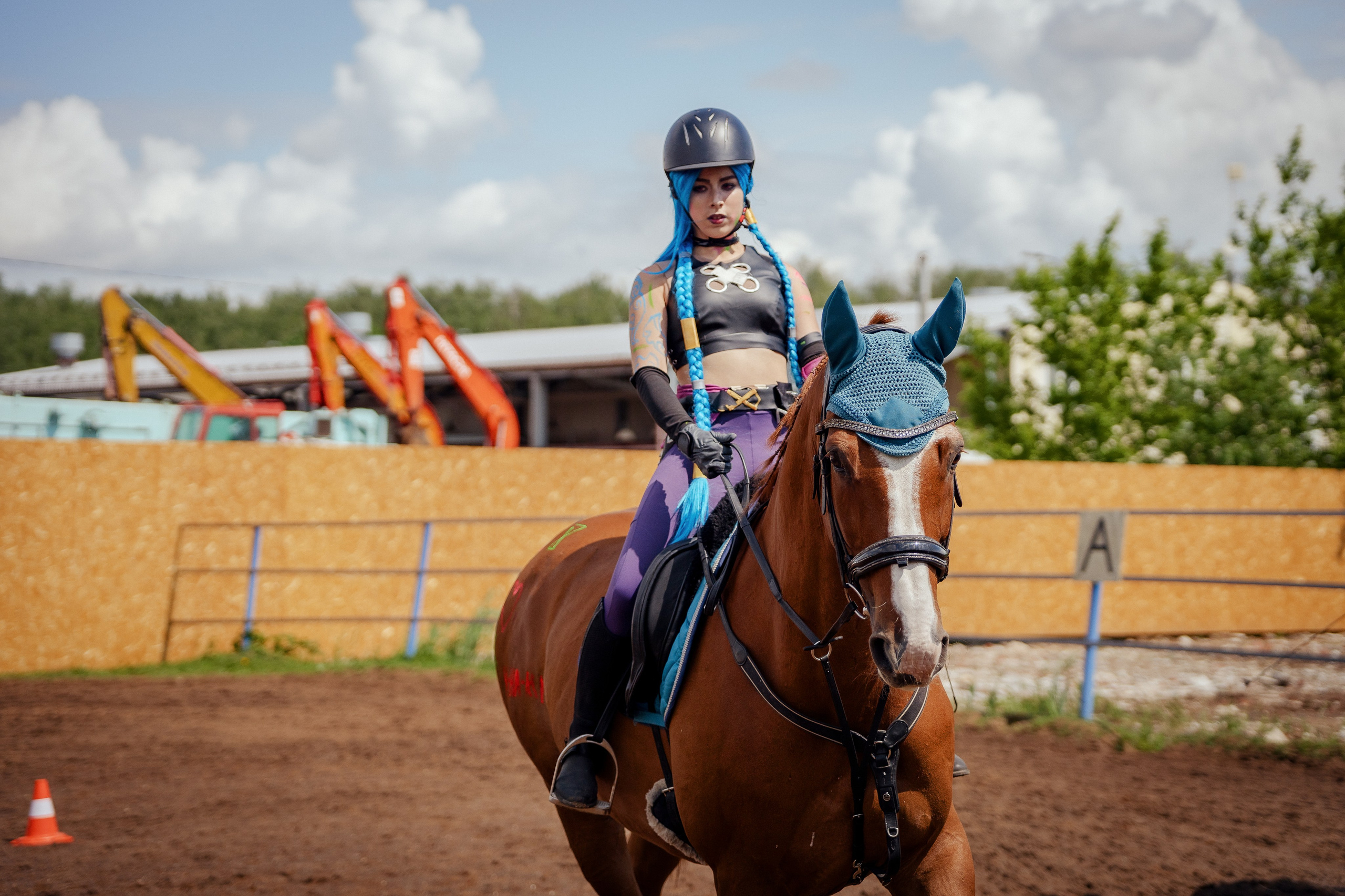 Конный клуб Горки. Портретный и семейный фотограф в Москве/Видное
