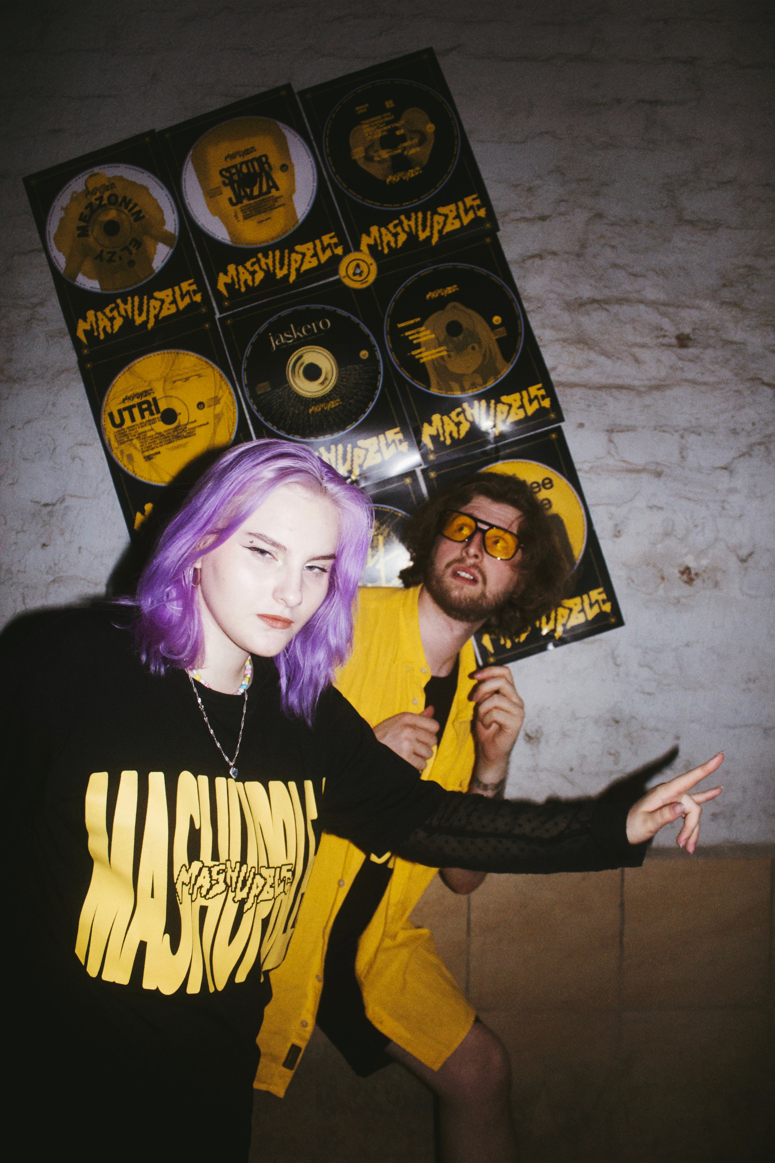 Съемка мерча MASHUPBLE. Концертный и портретный фотограф в Москве Соня Спросонья