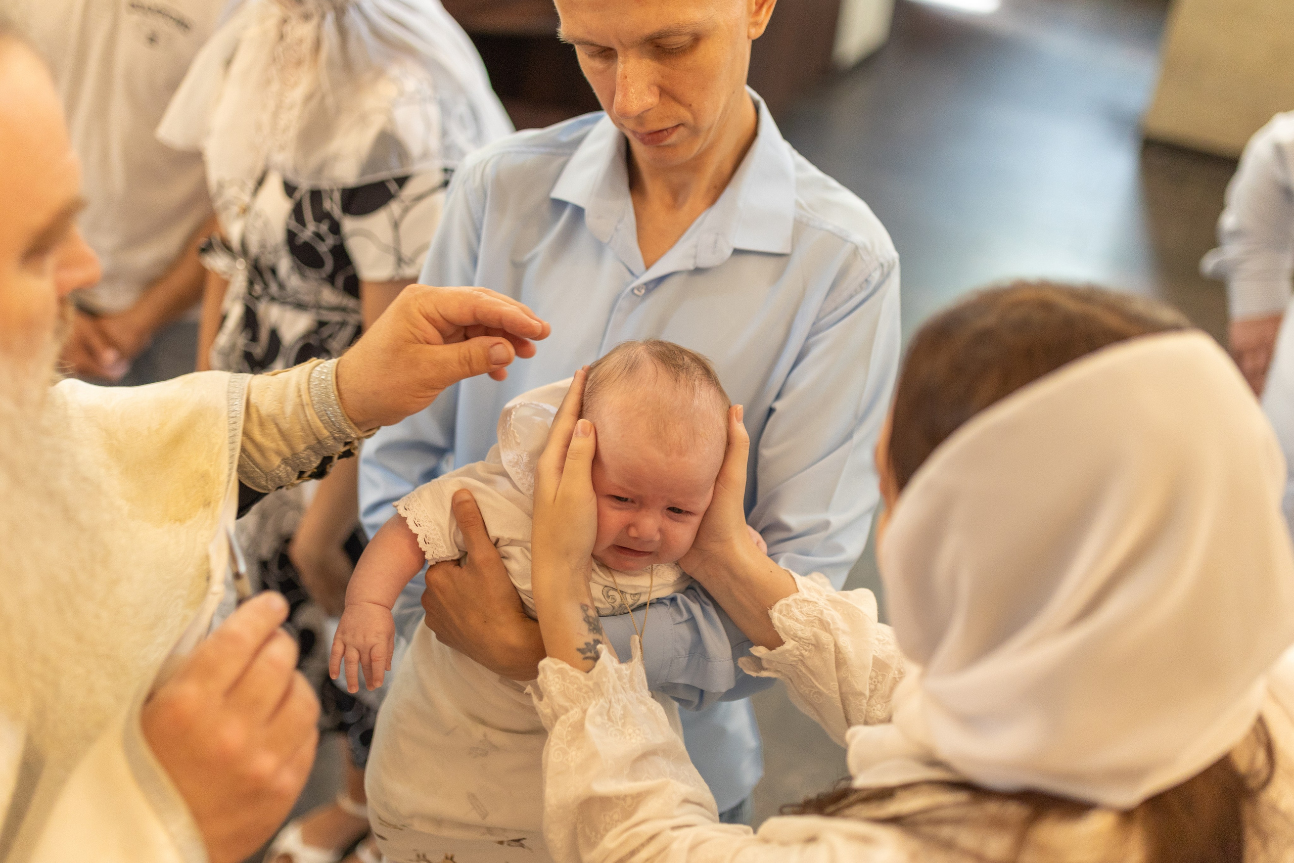 Крещение, Храм во имя Всемилостивого Спаса (на Звёздочке). Фотограф новорожденных. Детский и семейный фотограф Марьяна Юдина