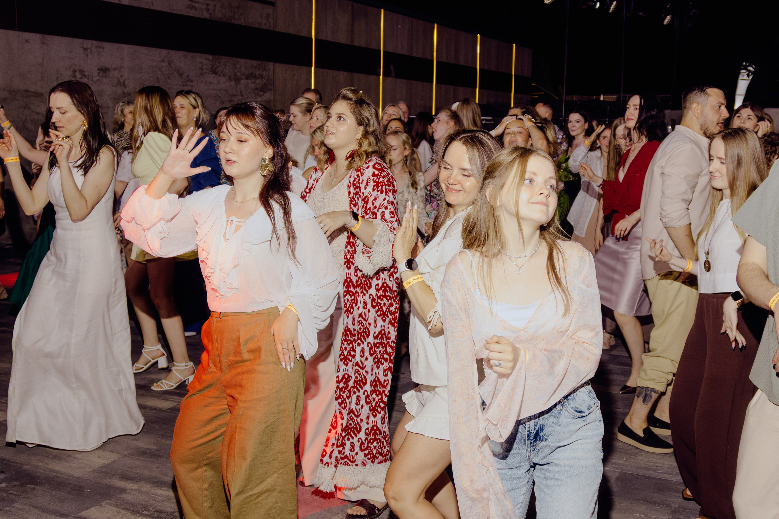 Репортажная съёмка корпоратива компании Феникс. Портретный фотограф в Ростове-на-Дону Антон Казарин