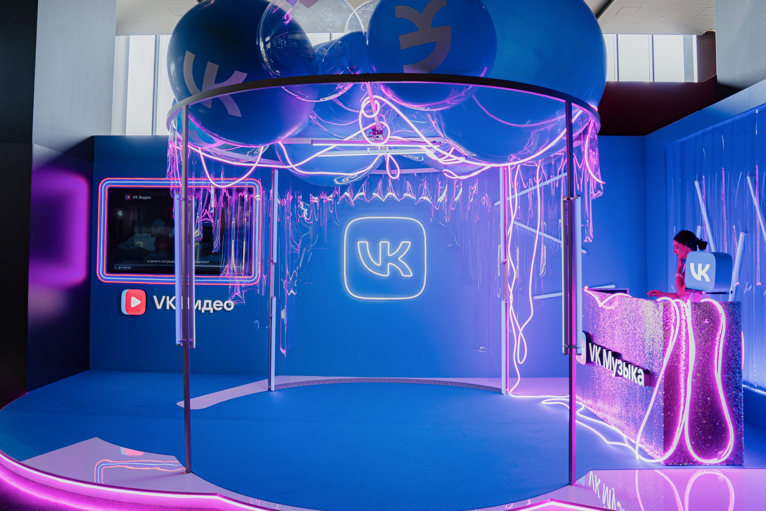 Национальная премия интернет-контента ИРИ. Костя Жуков — фотограф в Москве