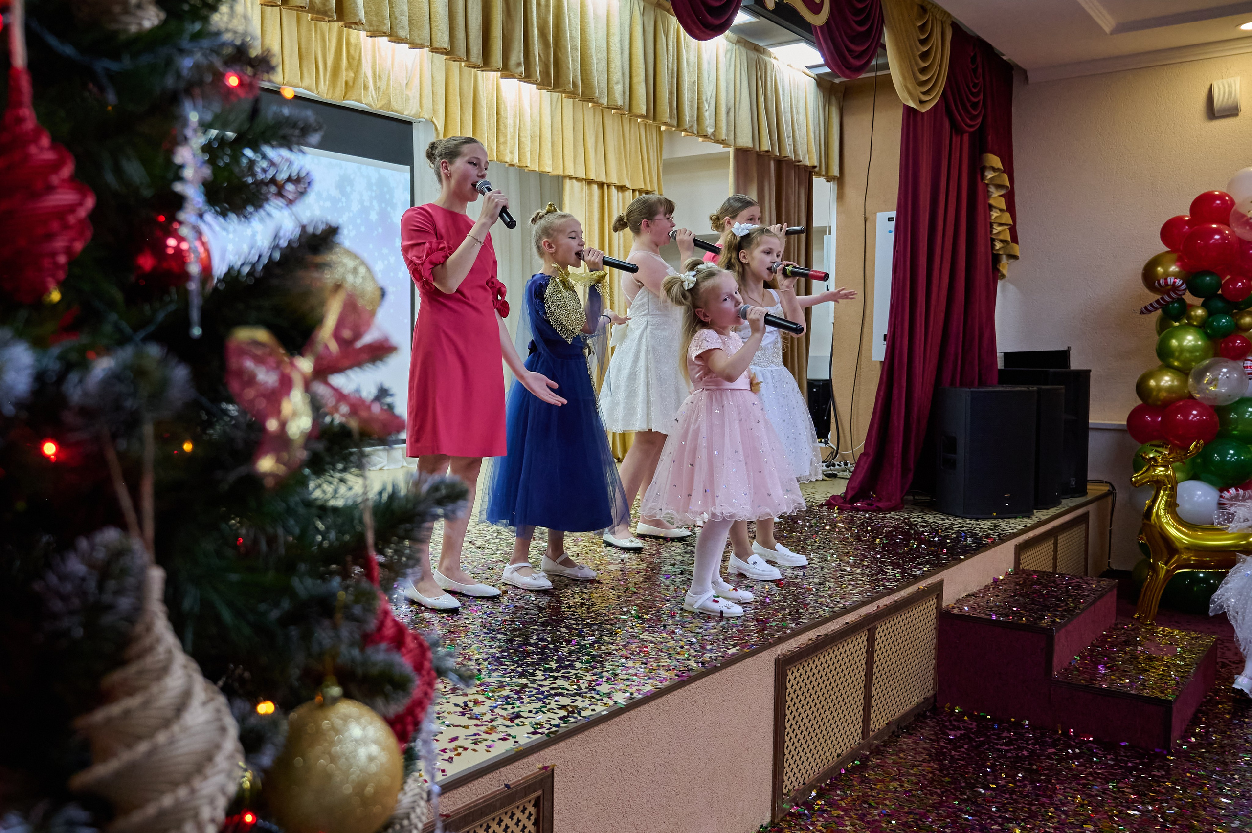 Концерт в ДК с. Виноградное. Жизнь курорта Кабардинка в фотографиях