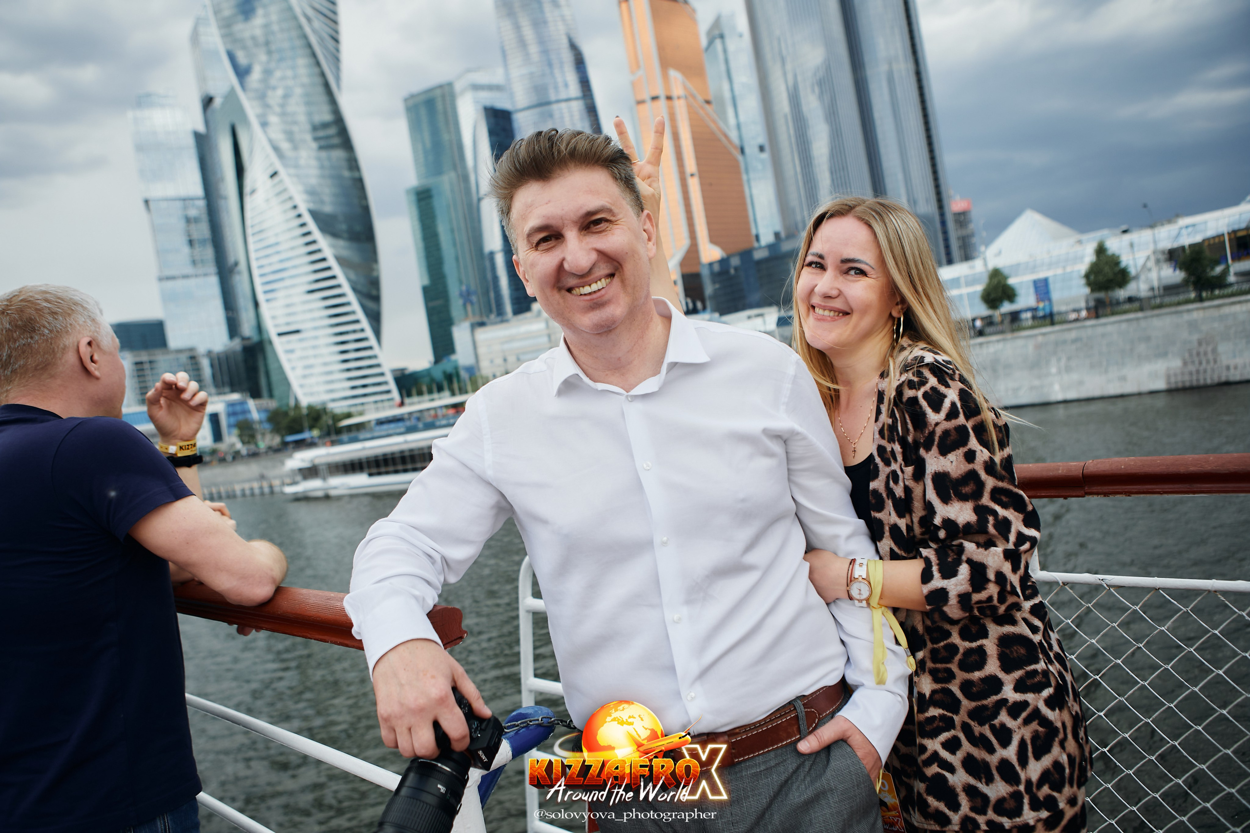 Boat party. Свадебный фотограф