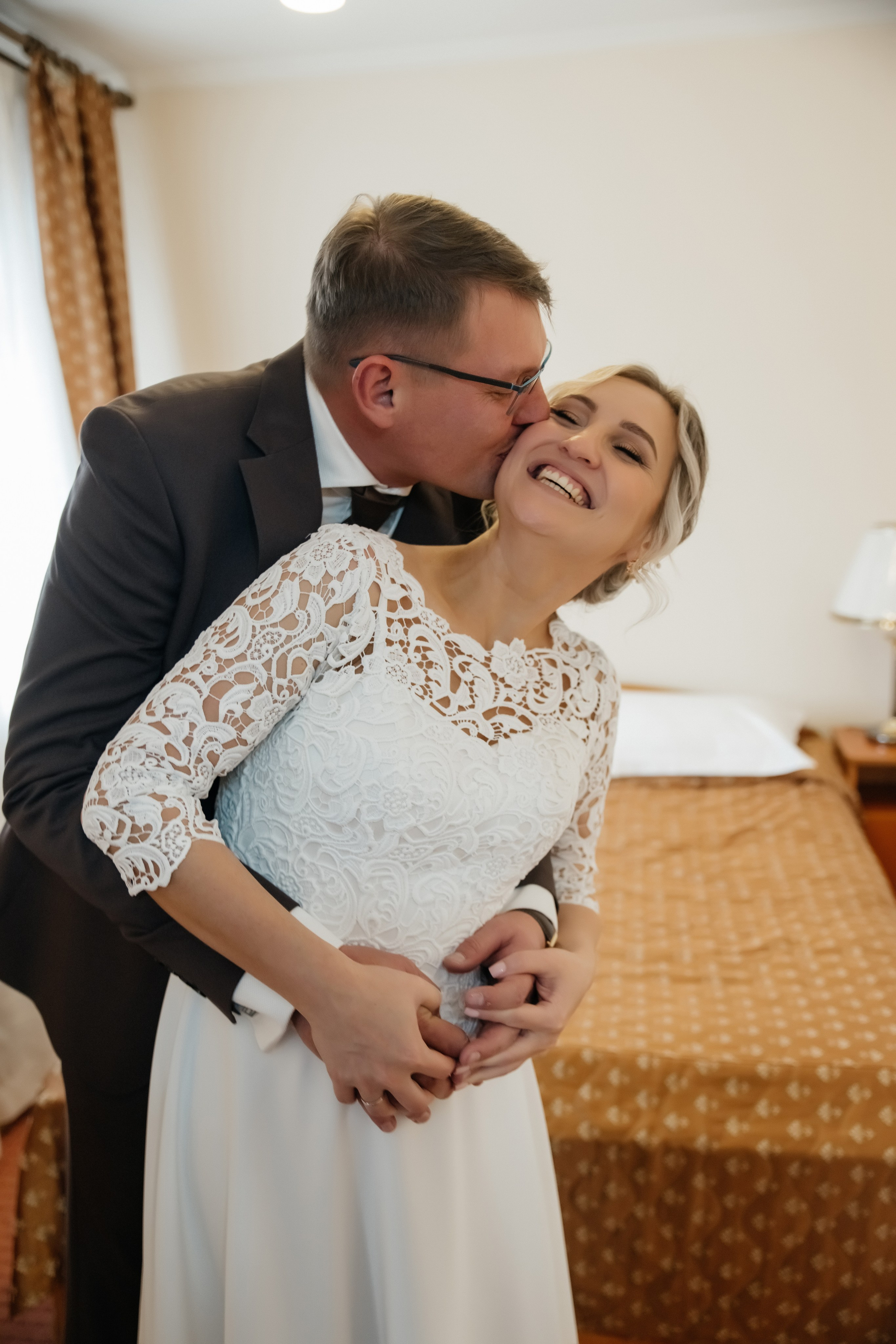 АНТОН И АЛЕНА 7.12.24. Фотограф Ярмишко Дарья. Выпускные фотокниги