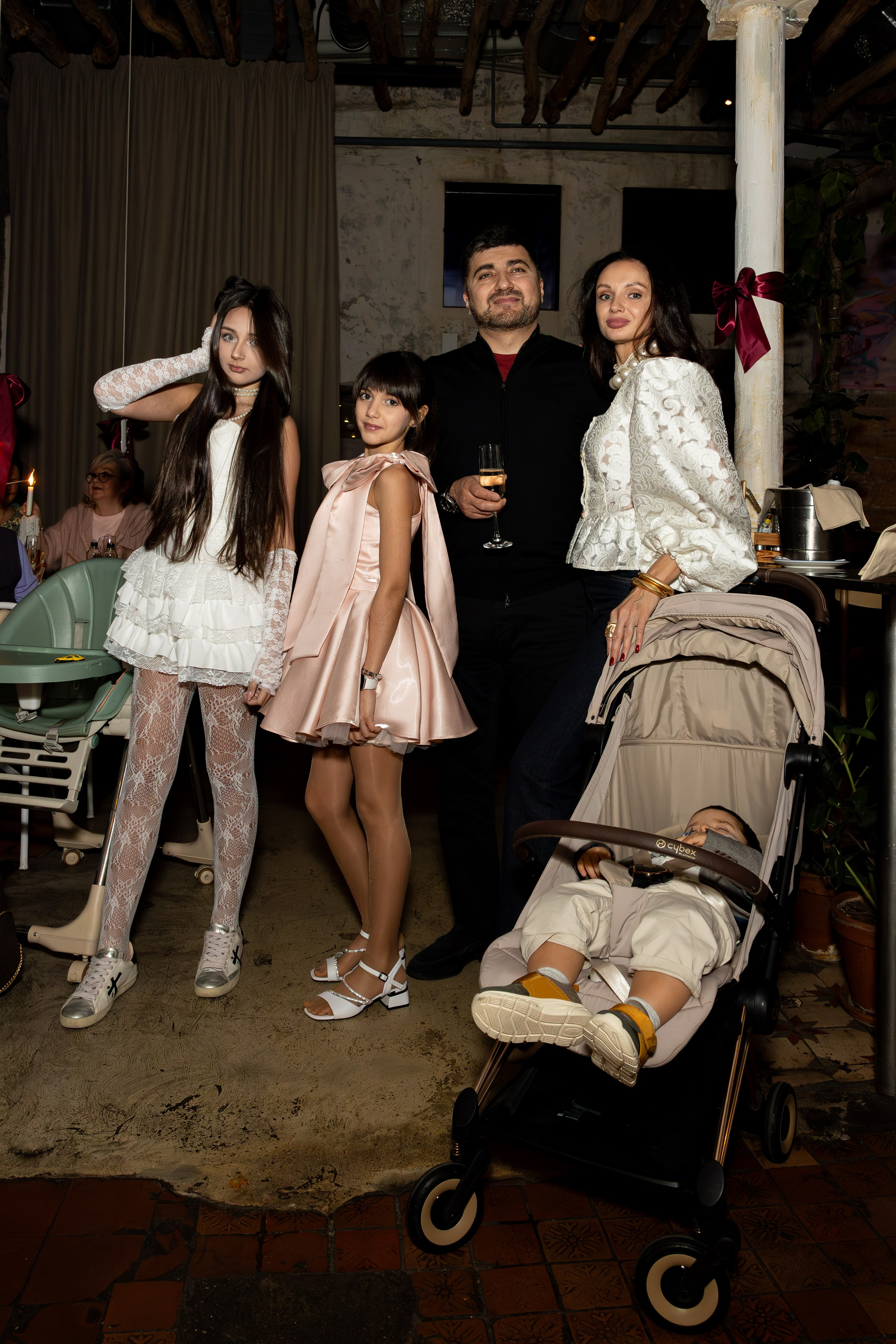 Новогодняя Ночь в арт-пространстве Gastrodvor. Дженбаз Павел — фотограф в Ялте