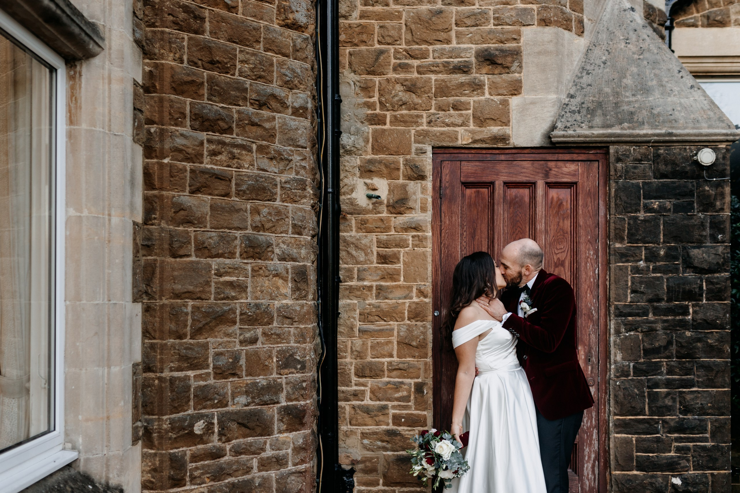 Hartsfield Manor Wedding. Moments Catchers — Wedding Photography & Video Duo in London