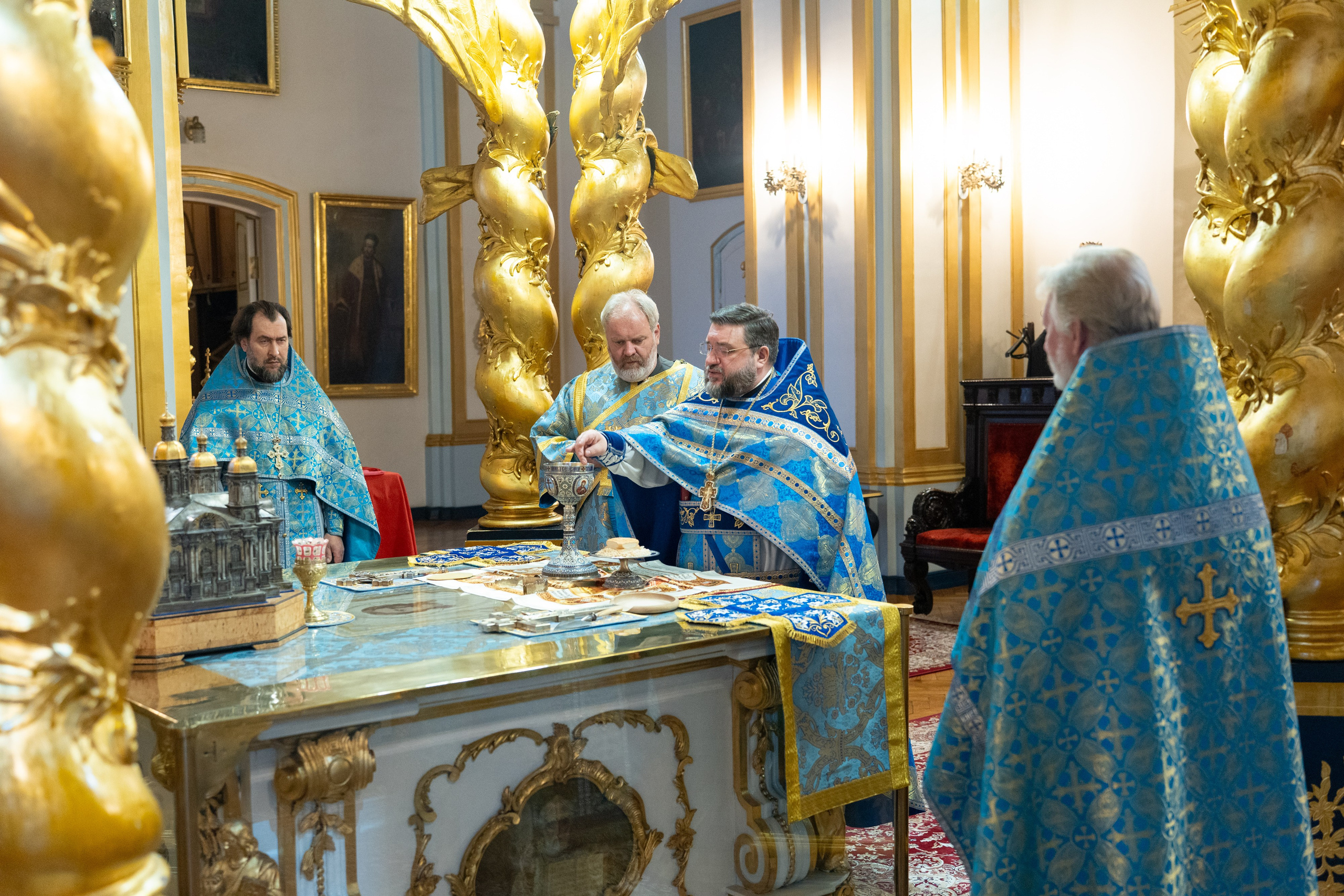 Неделя 26-я по Пятидесятнице. Попразднство Введения. Вмц. Екатерины. НИКОЛО-БОГОЯВЛЕНСКИЙ МОРСКОЙ СОБОР