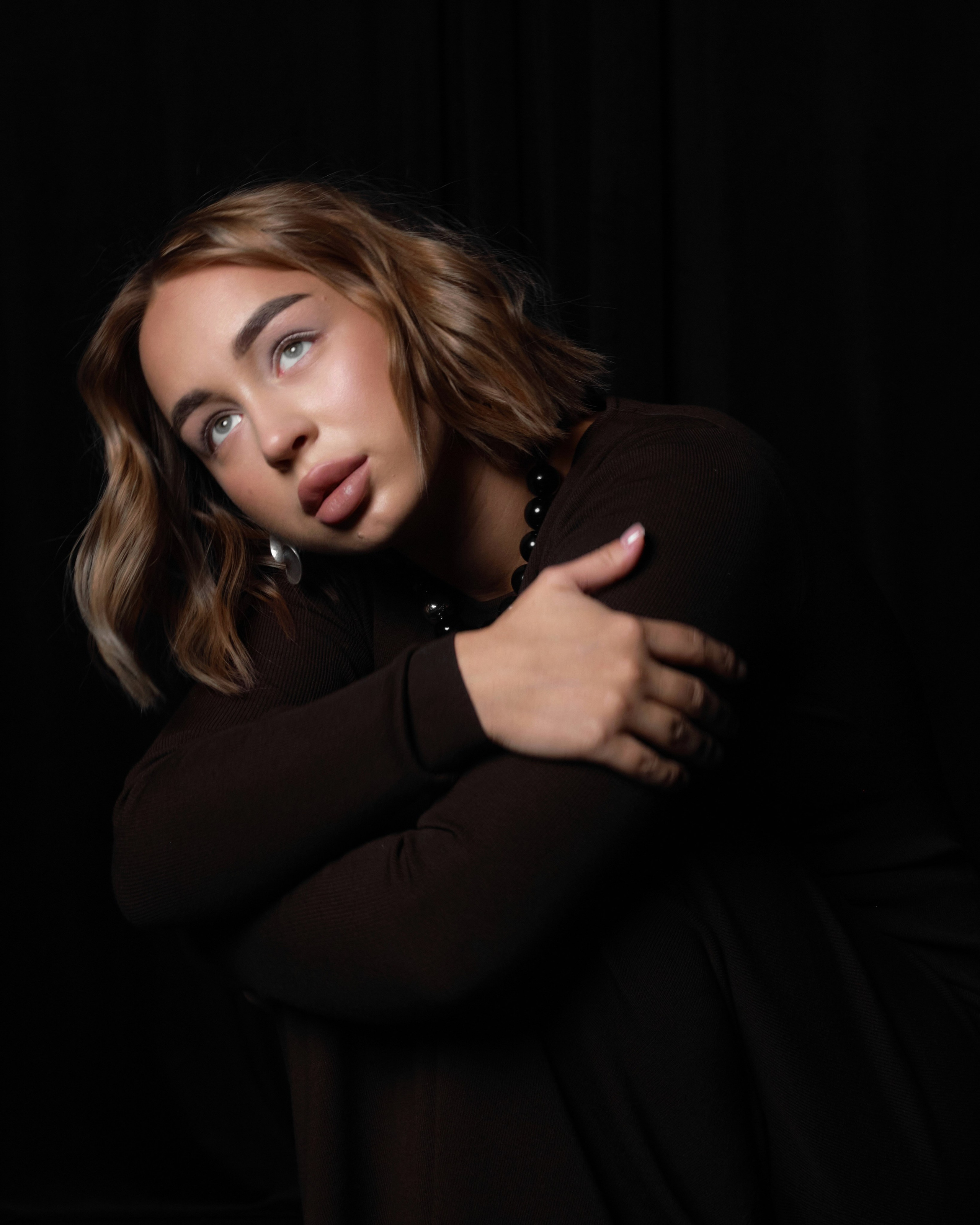 /sonya. Привет) Меня зовут Анита и я фотограф из Сургута