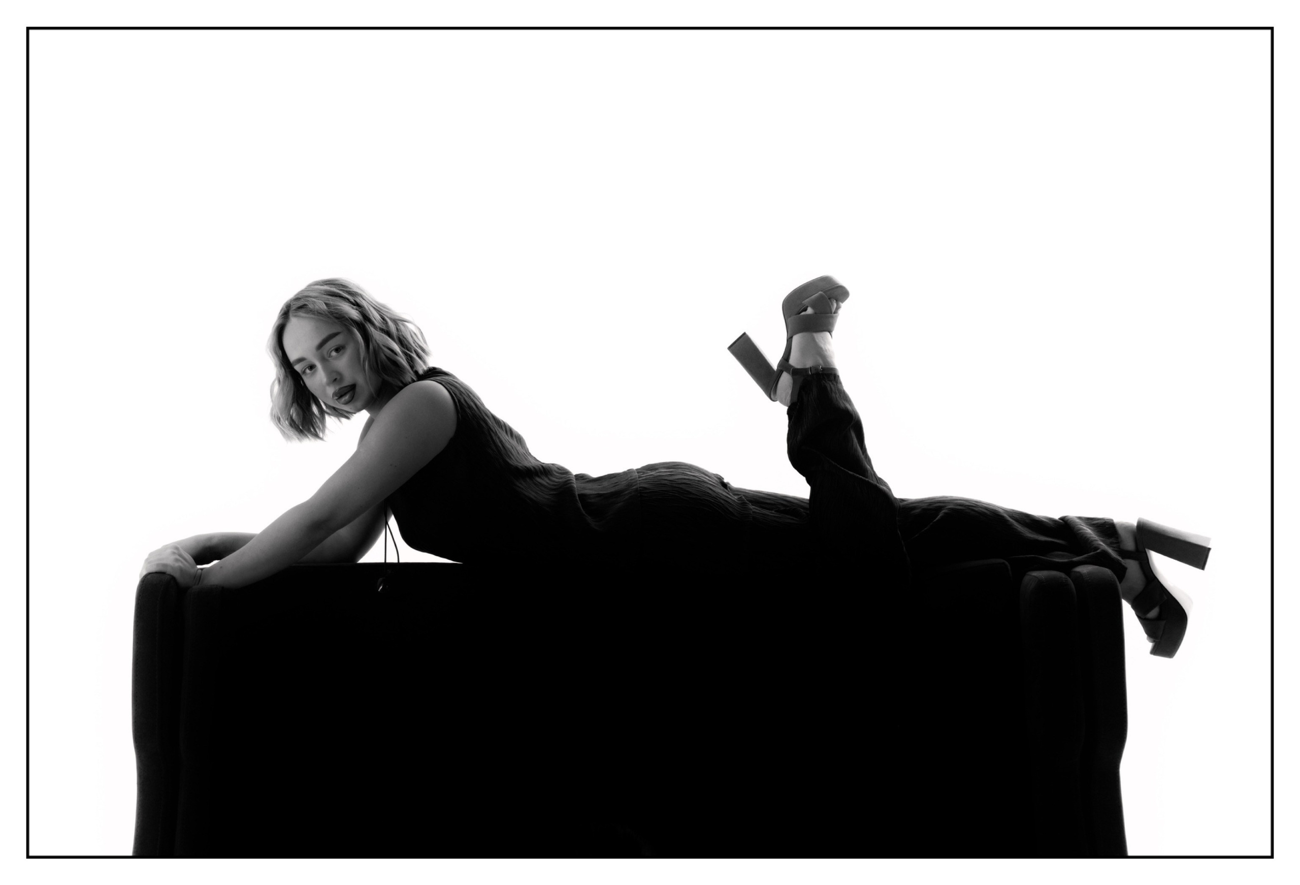 /sonya. Привет) Меня зовут Анита и я фотограф из Сургута