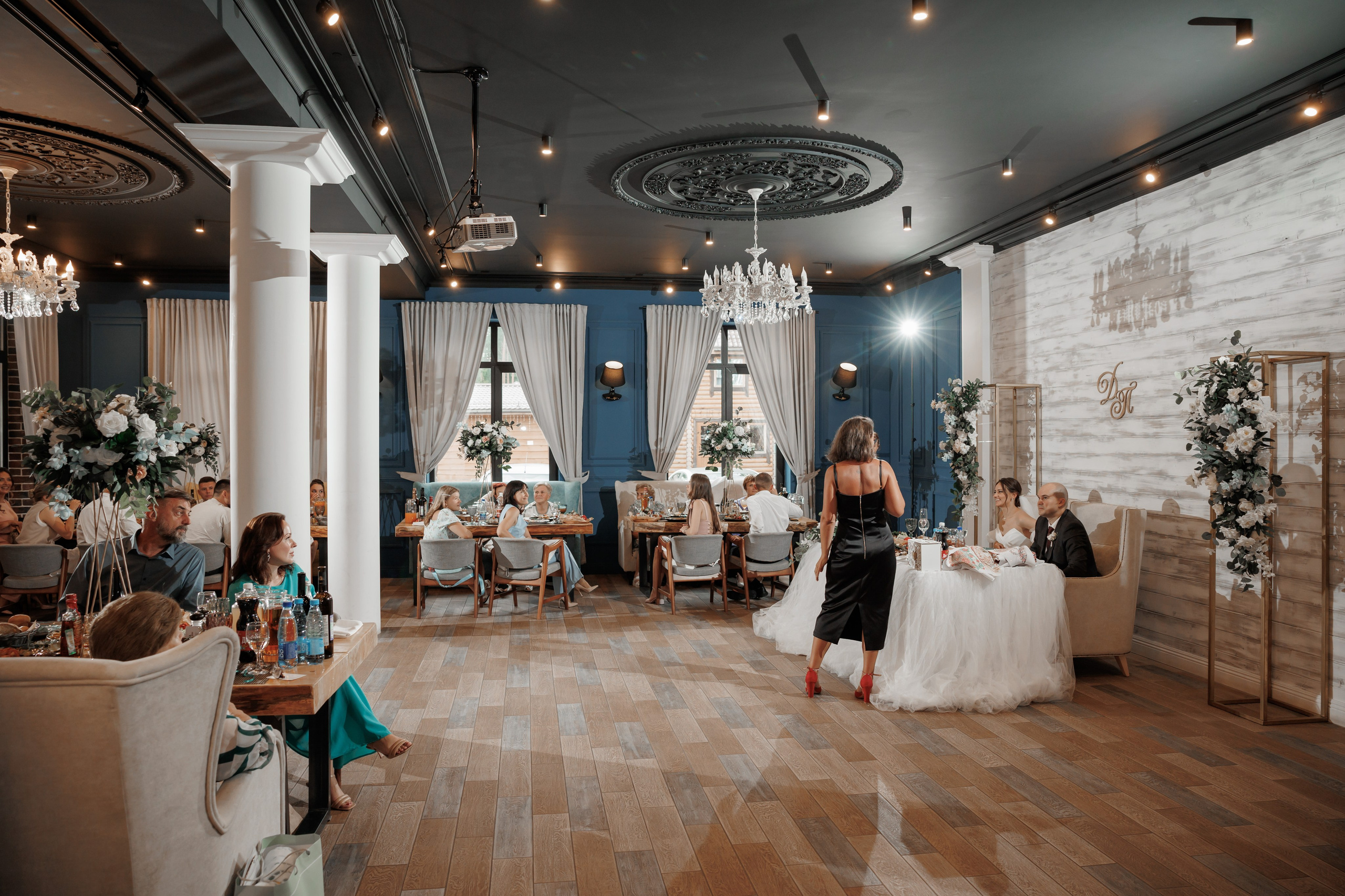 Полина и Дмитрий, загородный клуб «Барин», ЗАГС в г. Пушкино. Свадебный и репортажный фотограф (Москва, Королев и другие)