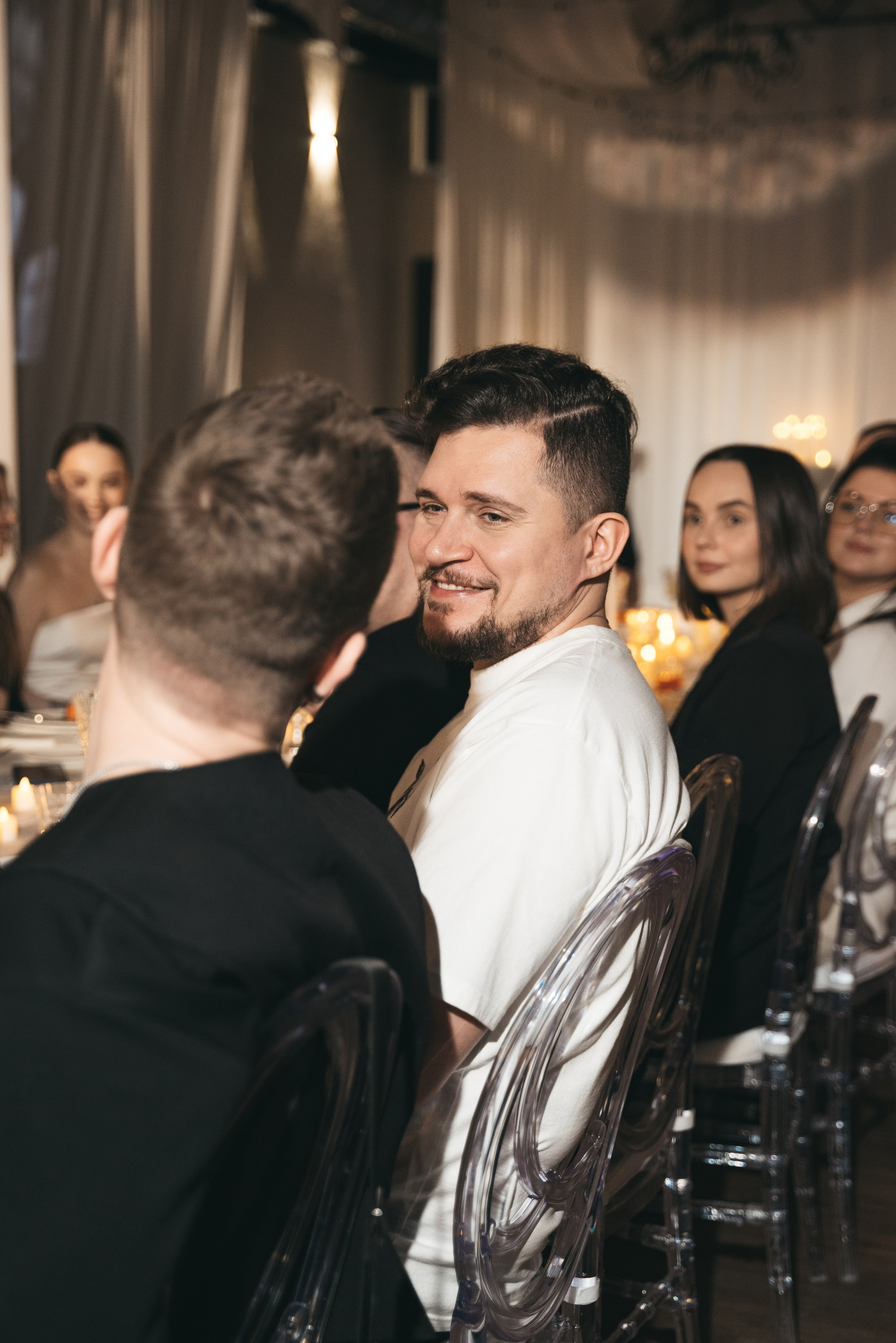 WhiteRoom Pre-wedding. Репортажный и свадебный фотограф в Сургуте