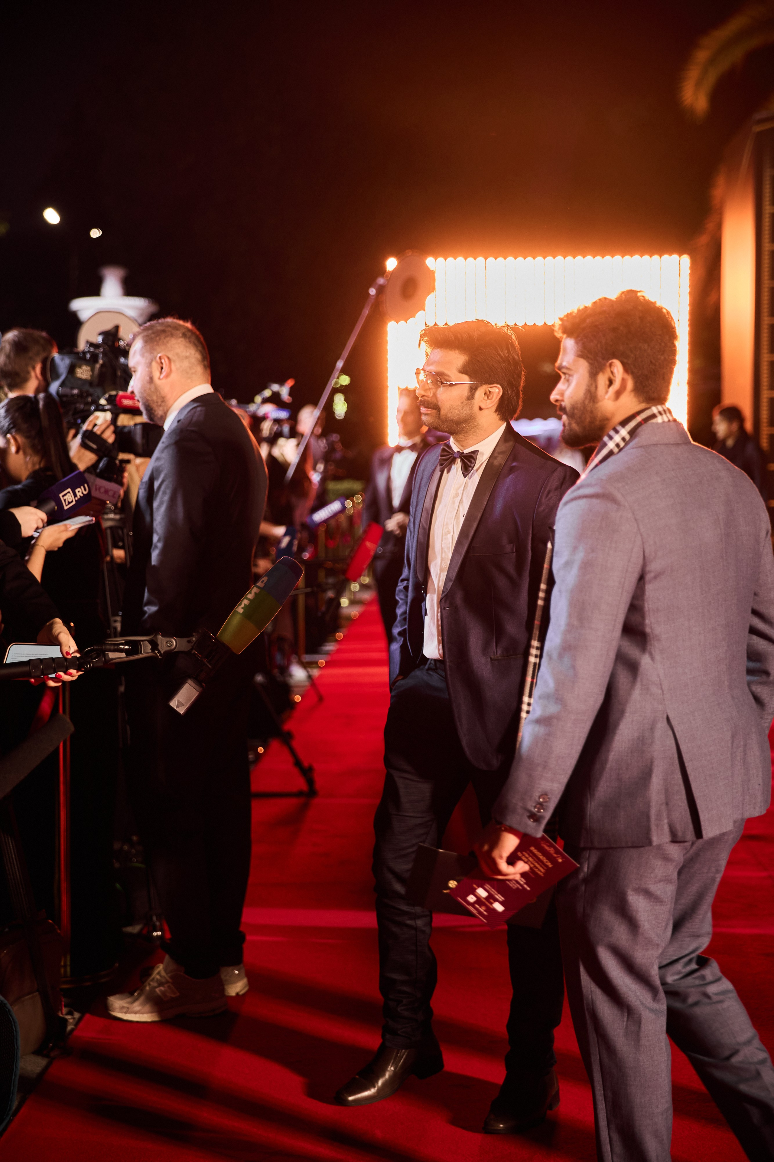 Фотосъемка репортажа кинофестиваля. Профессиональный фотограф в Сочи Виктория Джой. Обучение