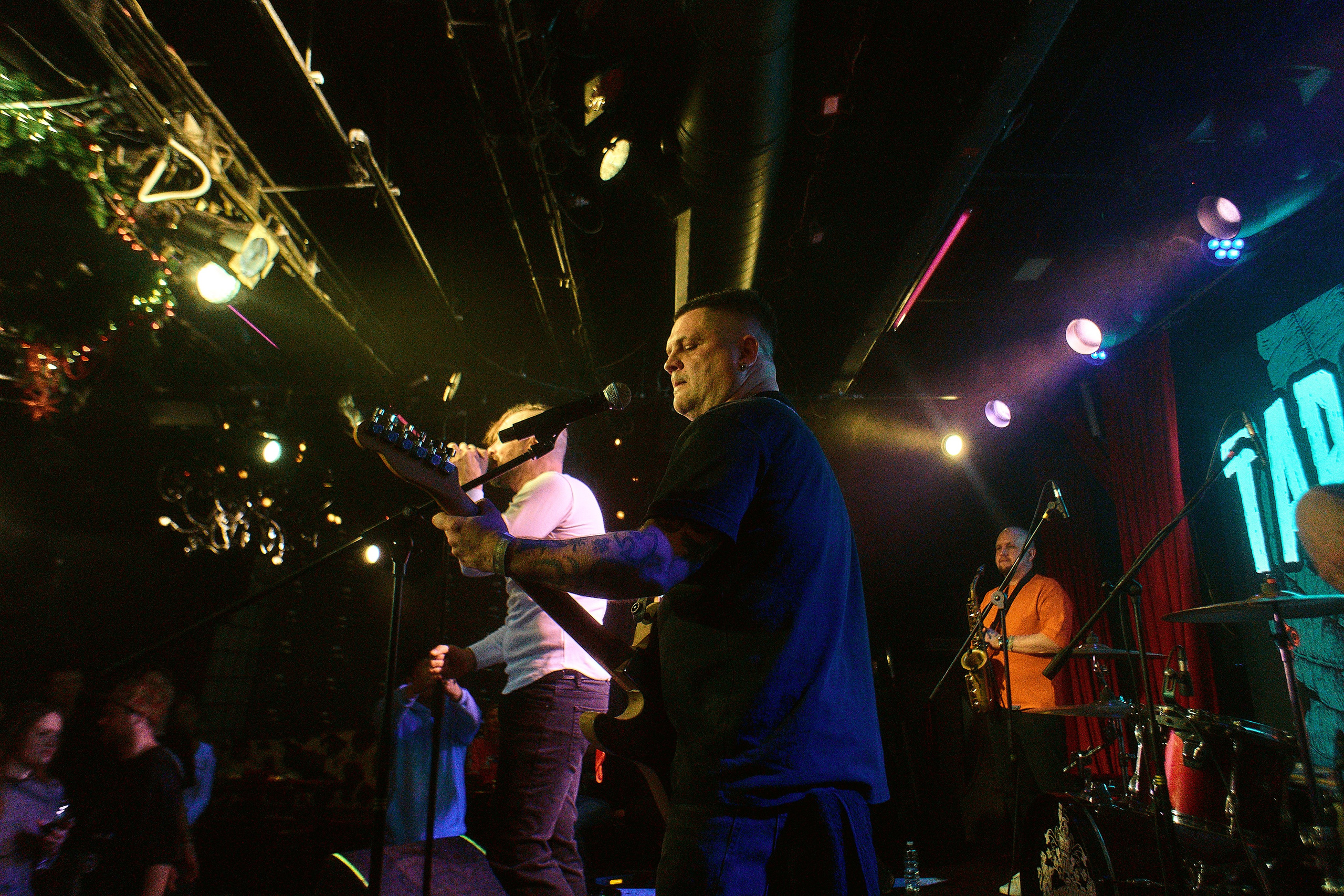 ТАБАСКО БЭНД — 16 ТОНН. Фотография для артистов